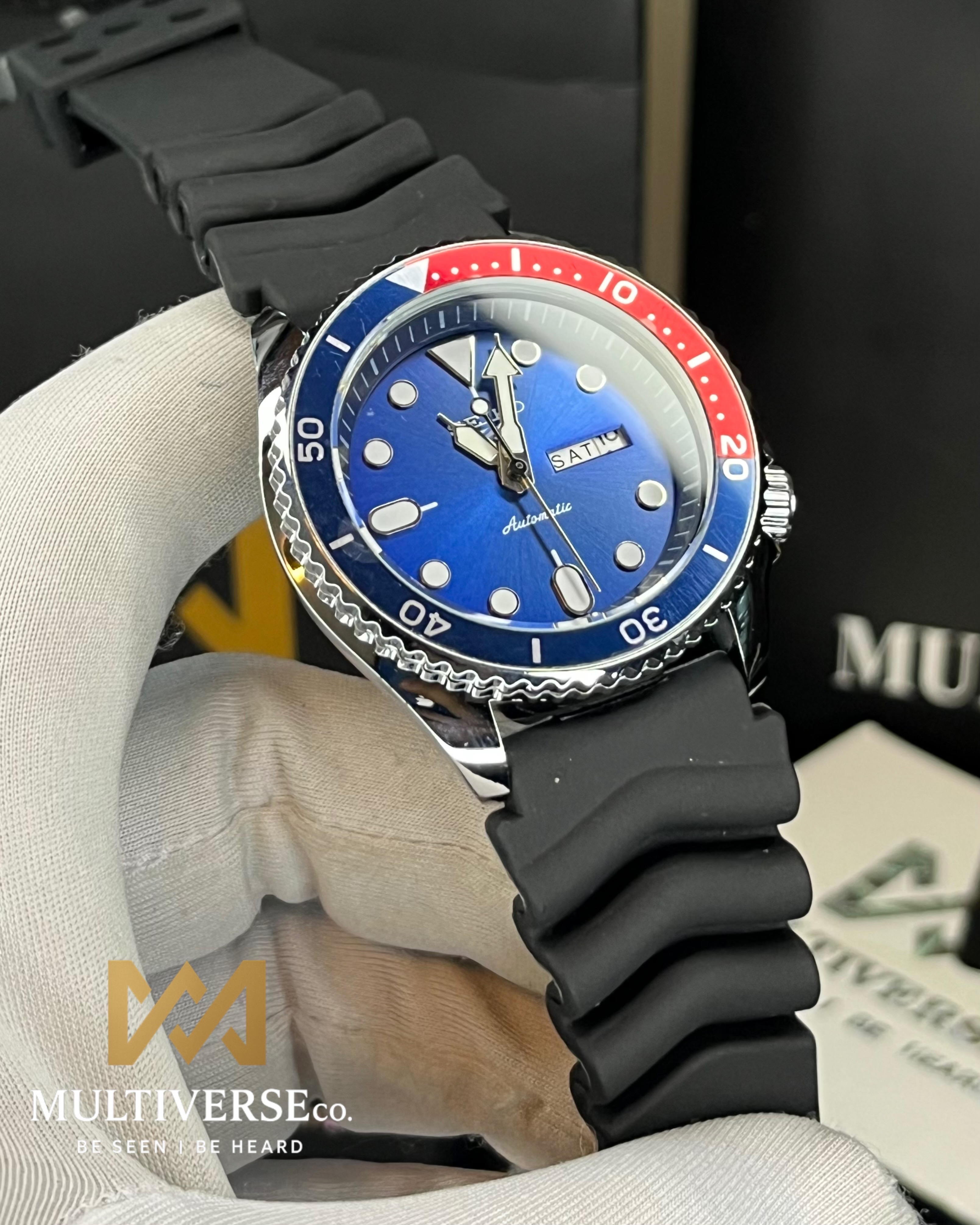 SEIKO SKX |BLUE DIAL, BLUE-RED BEZEL | QUARTZ SWEEP MOVEMENT |FREE NATO STRAP (AA)_img_0