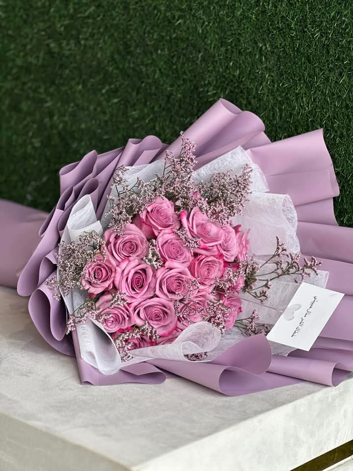 Purple  Roses bouquet