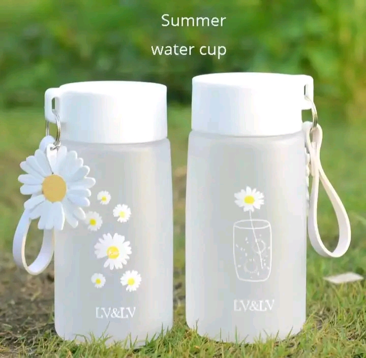 Sunflower Summer Water Bottle 🌼