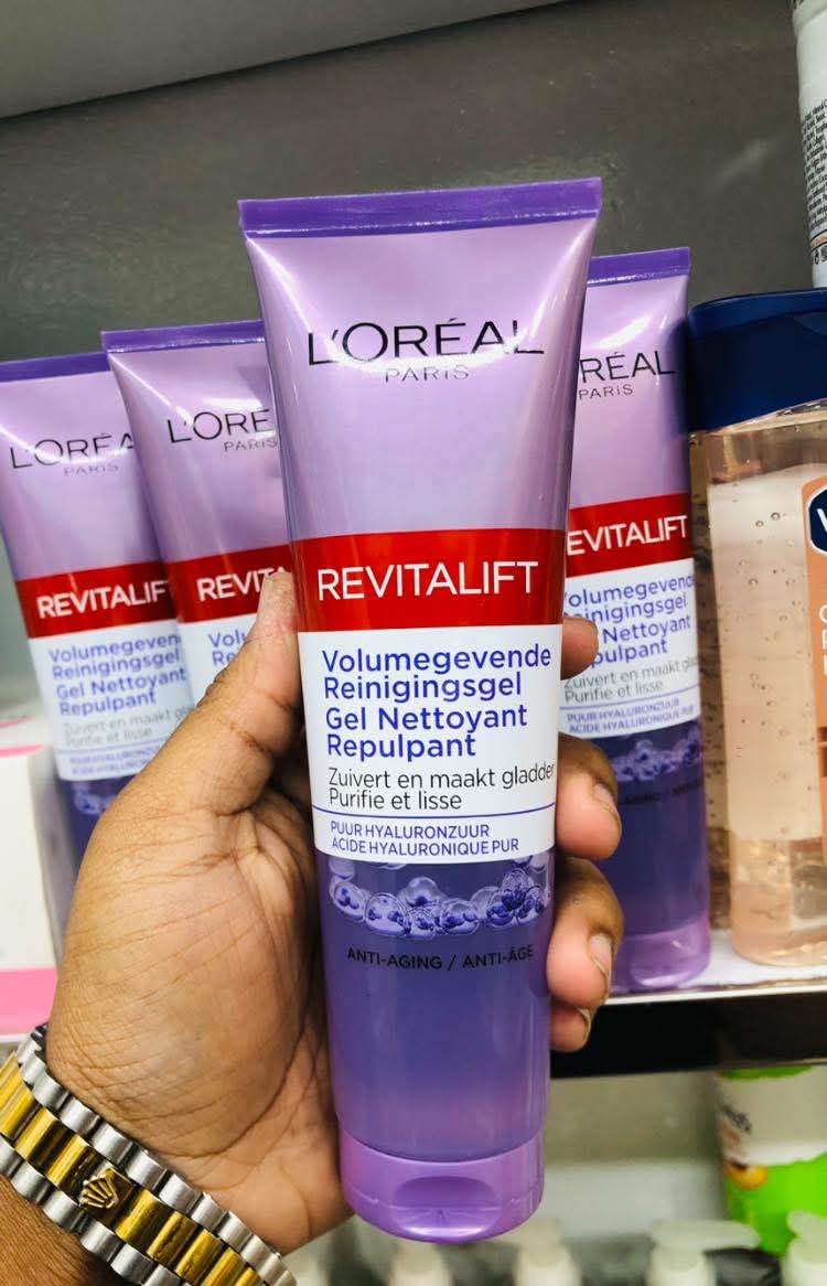 L'Oréal Paris Revitalift Volume-Boosting anti aging Cleansing Gel_img_1