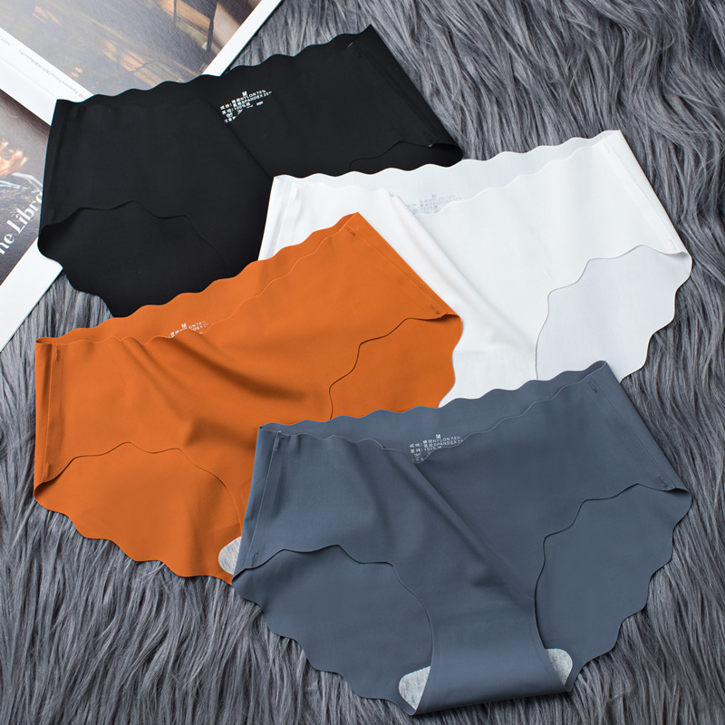 Women Ice Silk Traceless ultra-thin Wave Girls Comfortable Breathable Solid Color mid Waist Triangle Underwear  Breathable Briefs Cozy Lingerie Soft Comfortable Underpants_img_0