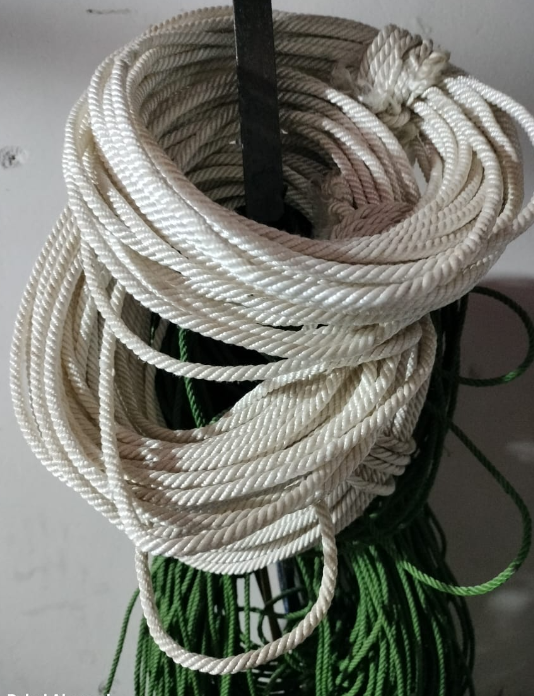 প্লাস্টিকের রশি / প্রতি কেজি - Image 1