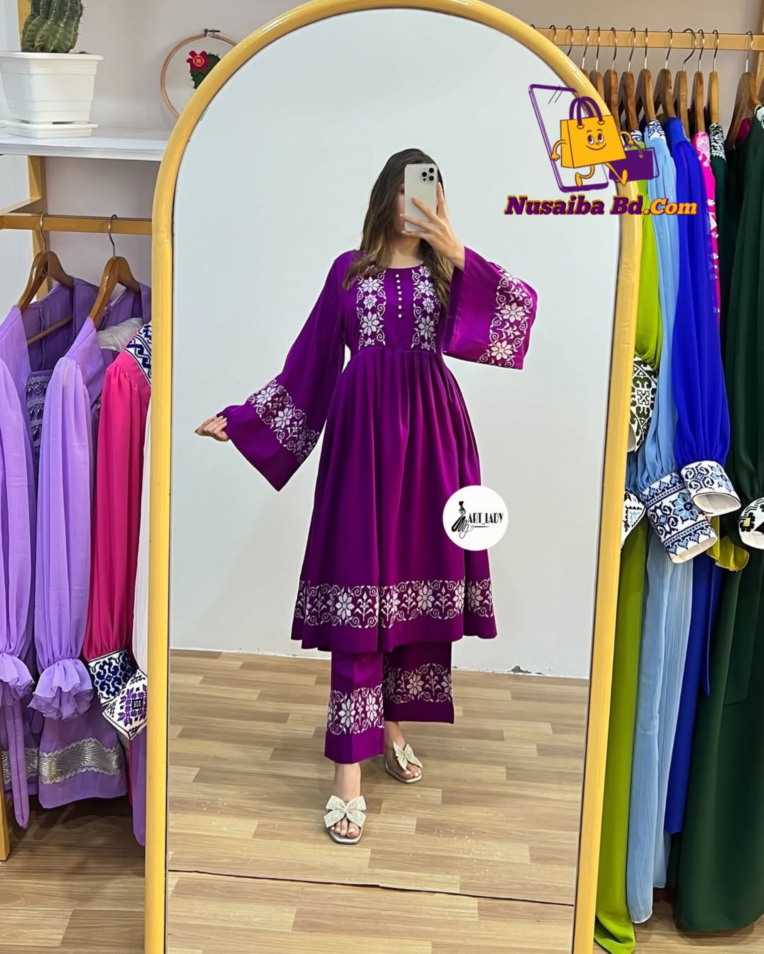 প্রিমিয়াম লিলেন কাপড়💝সম্পূর্ণ এমব্রয়ডারি সুতার কাজ
