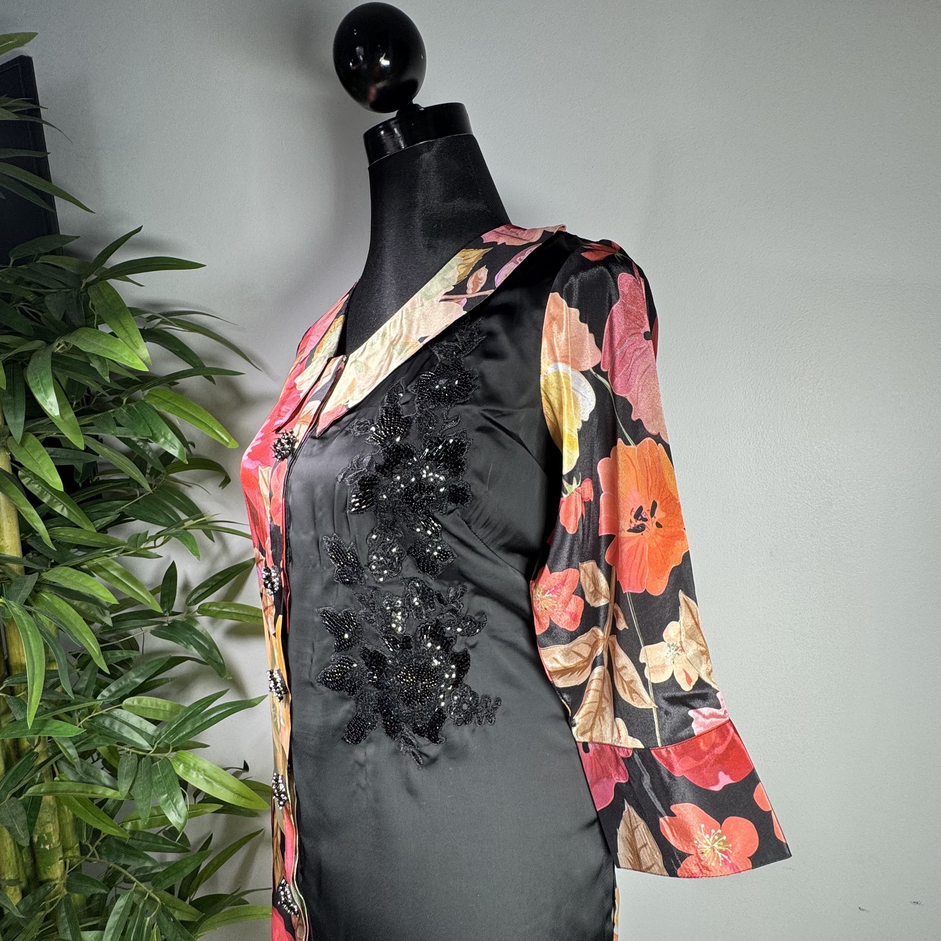 Floral and Black Contrast Panel Button-Down Shirt - Image 3
