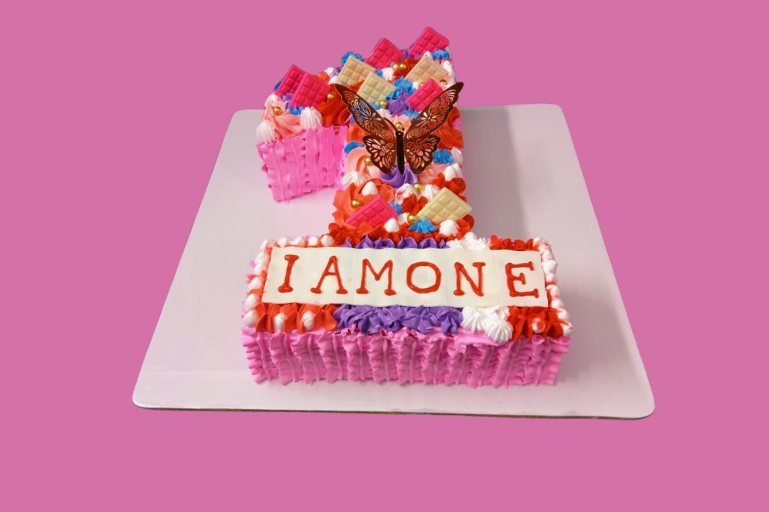 Vanilla Letter Cake (1 KG)