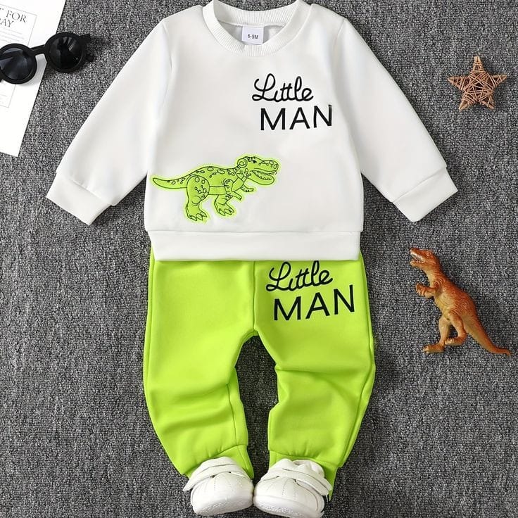 Sweat shirt and trousers set