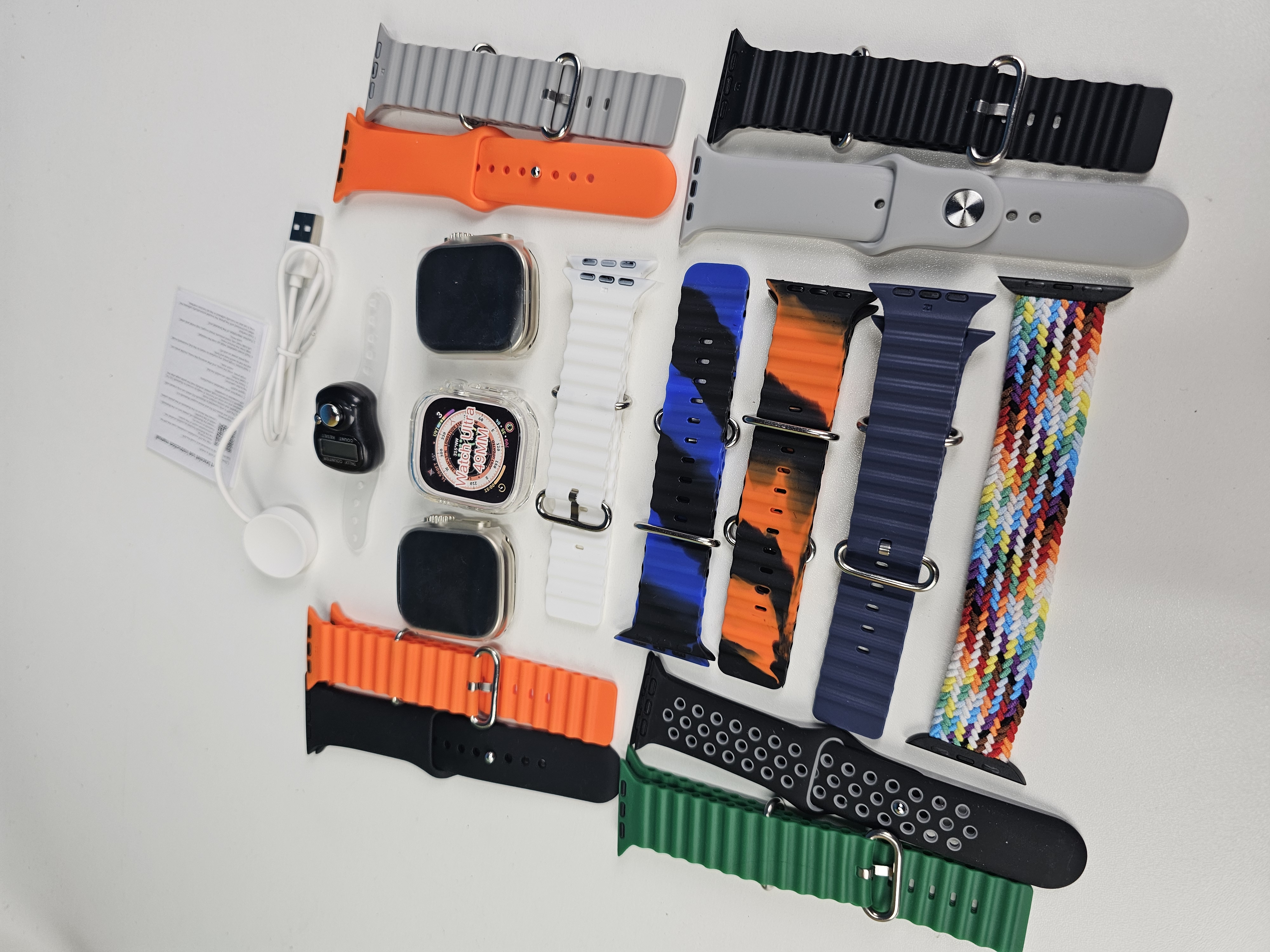 Y70 Ultra Couple Smartwatch With 13 Straps + Digital Tazbi (Orginal One )_img_1