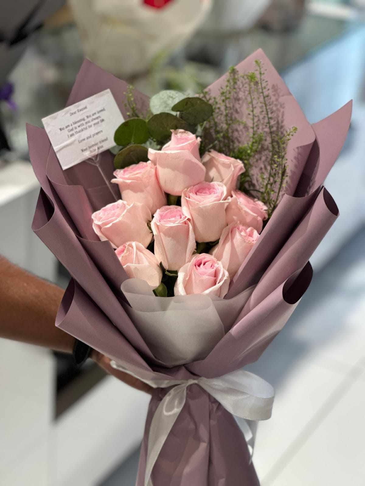 Lite pink rose hand bouquet