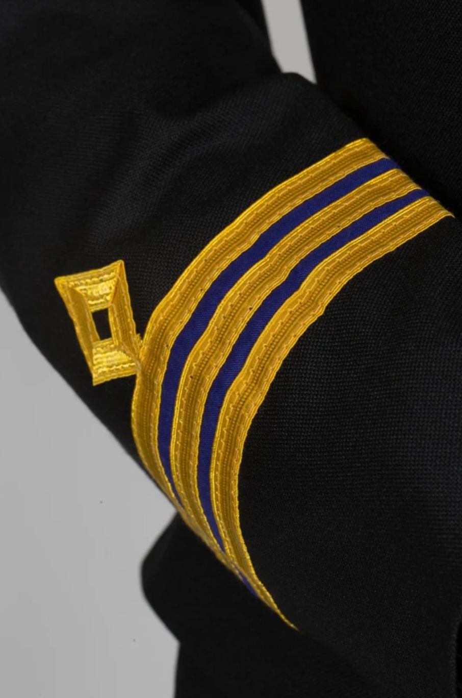 Golden Ribbon_img_4