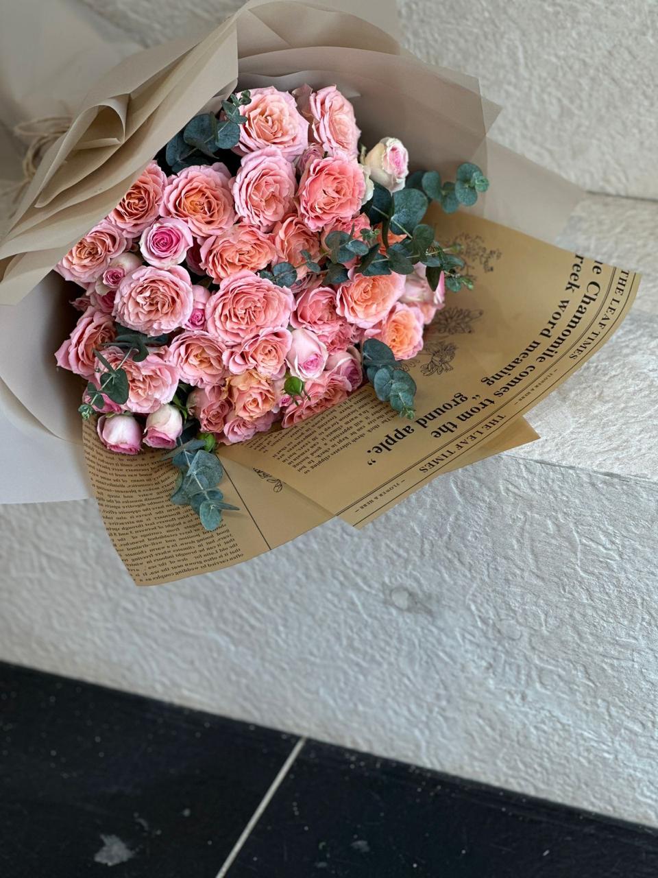 Lite orange baby roses hand bouquet_img_1
