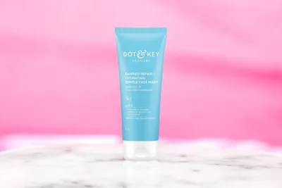Dot & Key Barrier Repair Gentle Hydrating Face Wash 100ml_img_0
