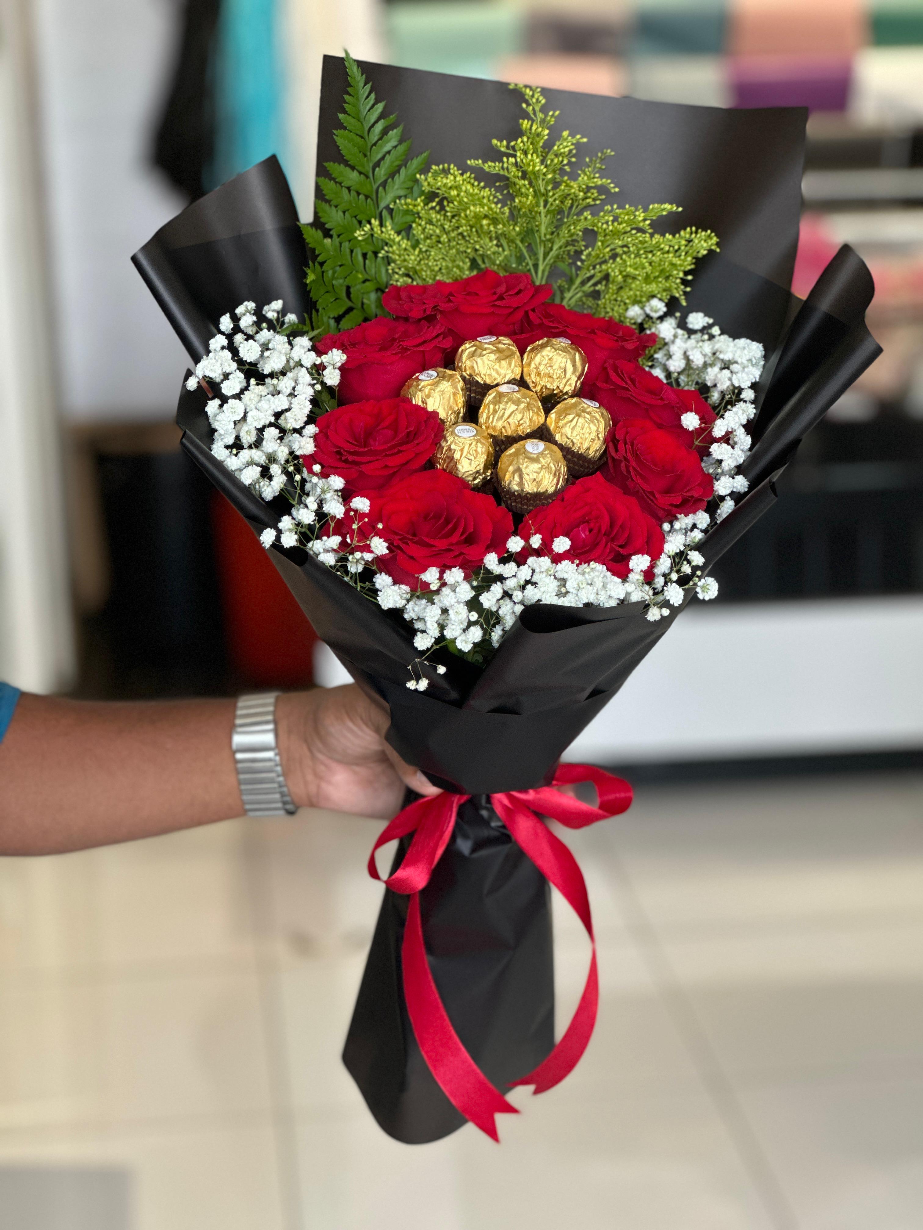 chocolate and flowers bouquet