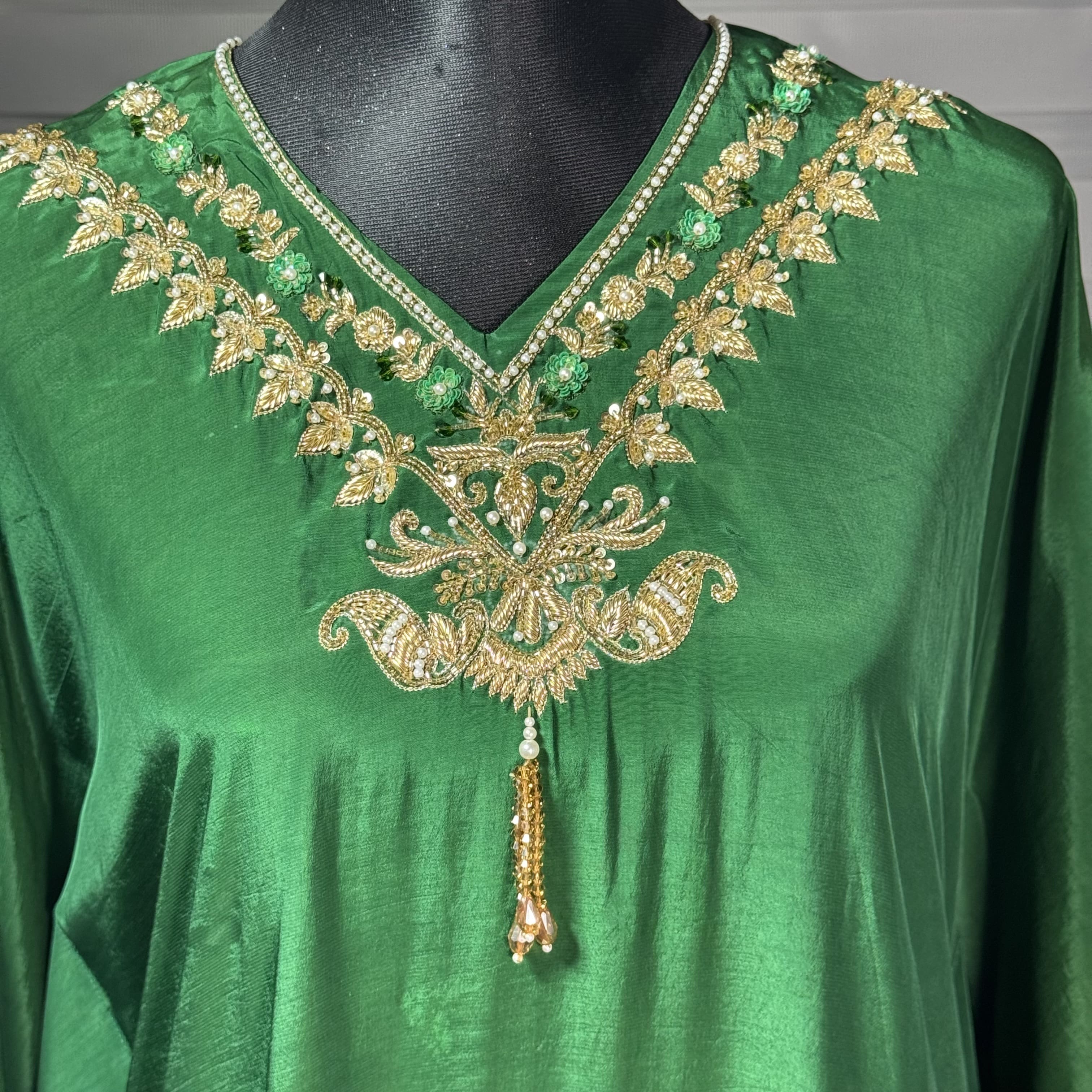 Emerald Green Embroidered Kaftan Set with Pants - Image 2