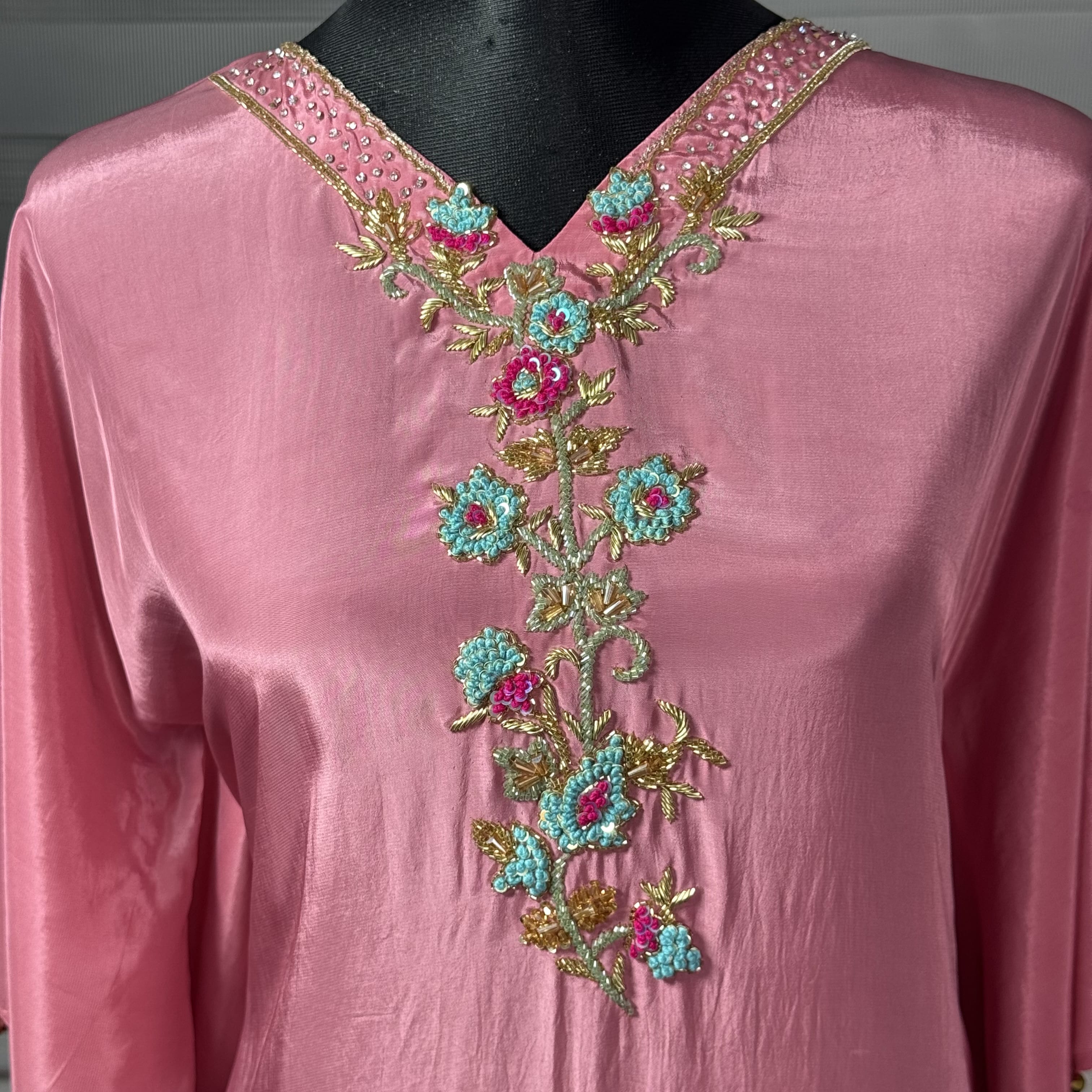 Blush Pink Embroidered Kaftan Set with Straight Pants - Image 2