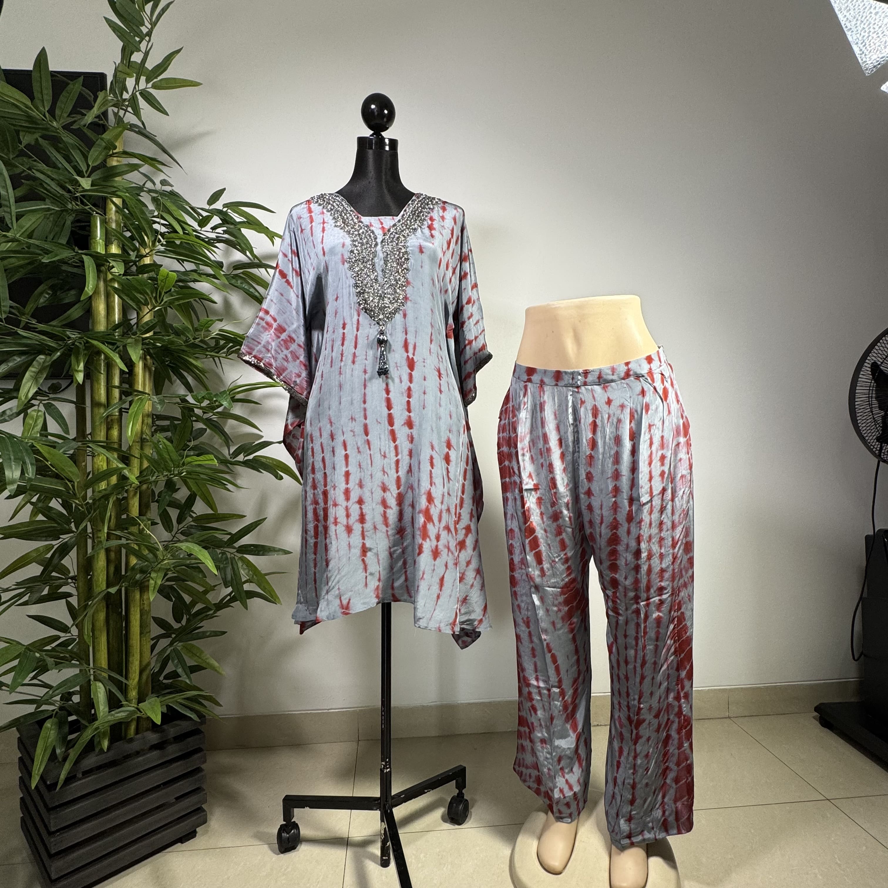 Women's Tie-Dye Kaftan - Set with Embellished Neck – Kaftan Top & Relaxed Pants - Image 1