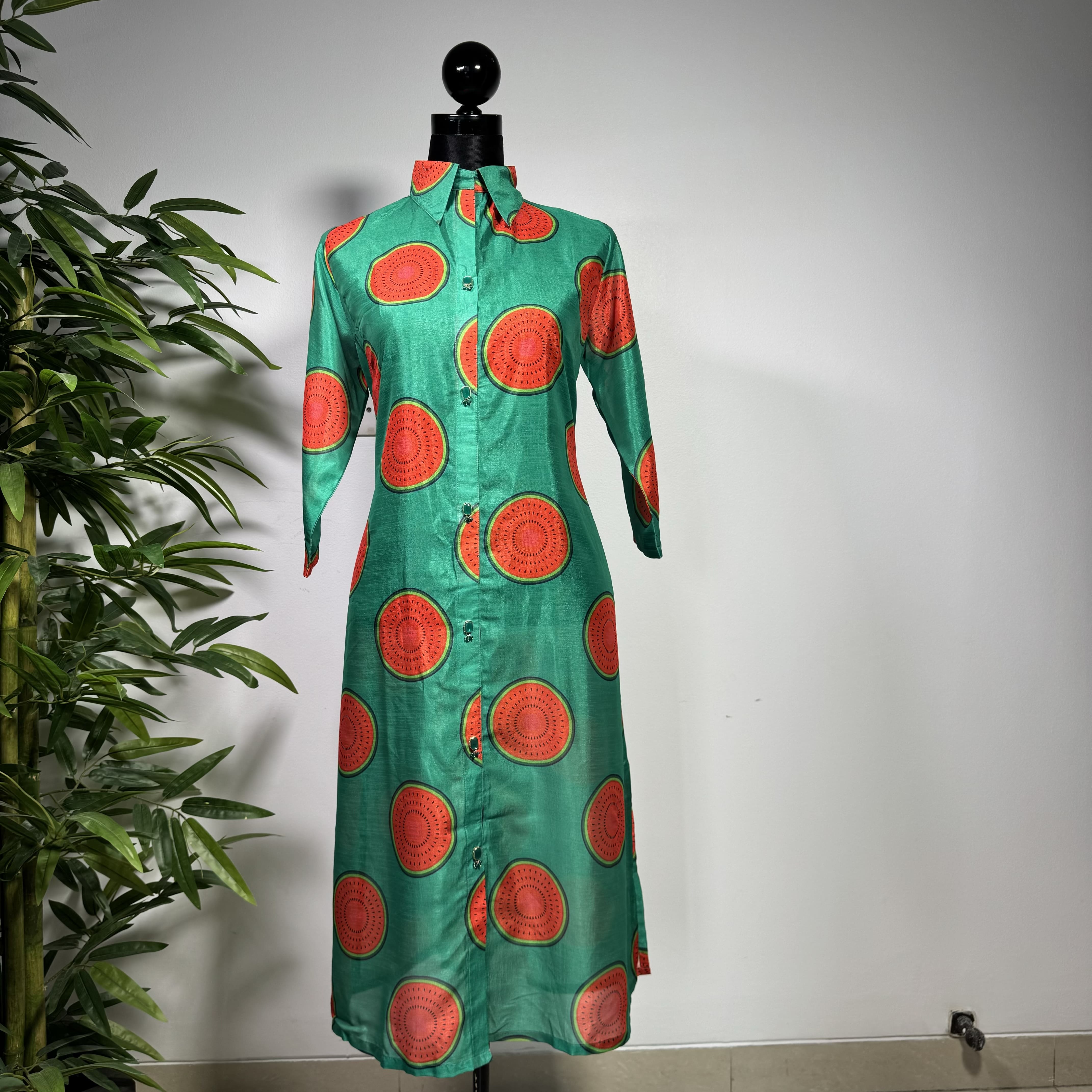 Women's Green Long Shirt with Bold Red Circle Print and Mandarin Collar - Image 1