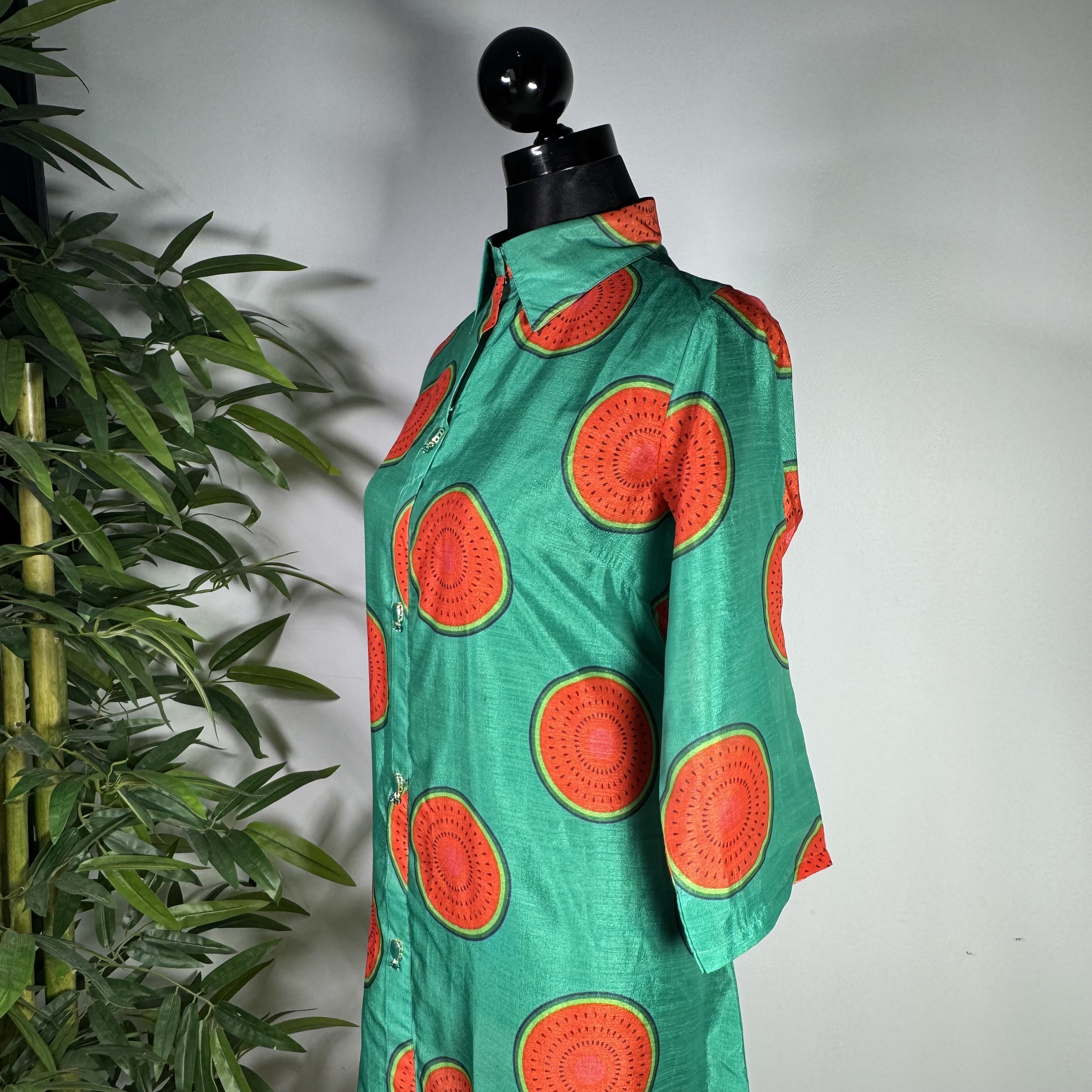 Women's Green Long Shirt with Bold Red Circle Print and Mandarin Collar - Image 2