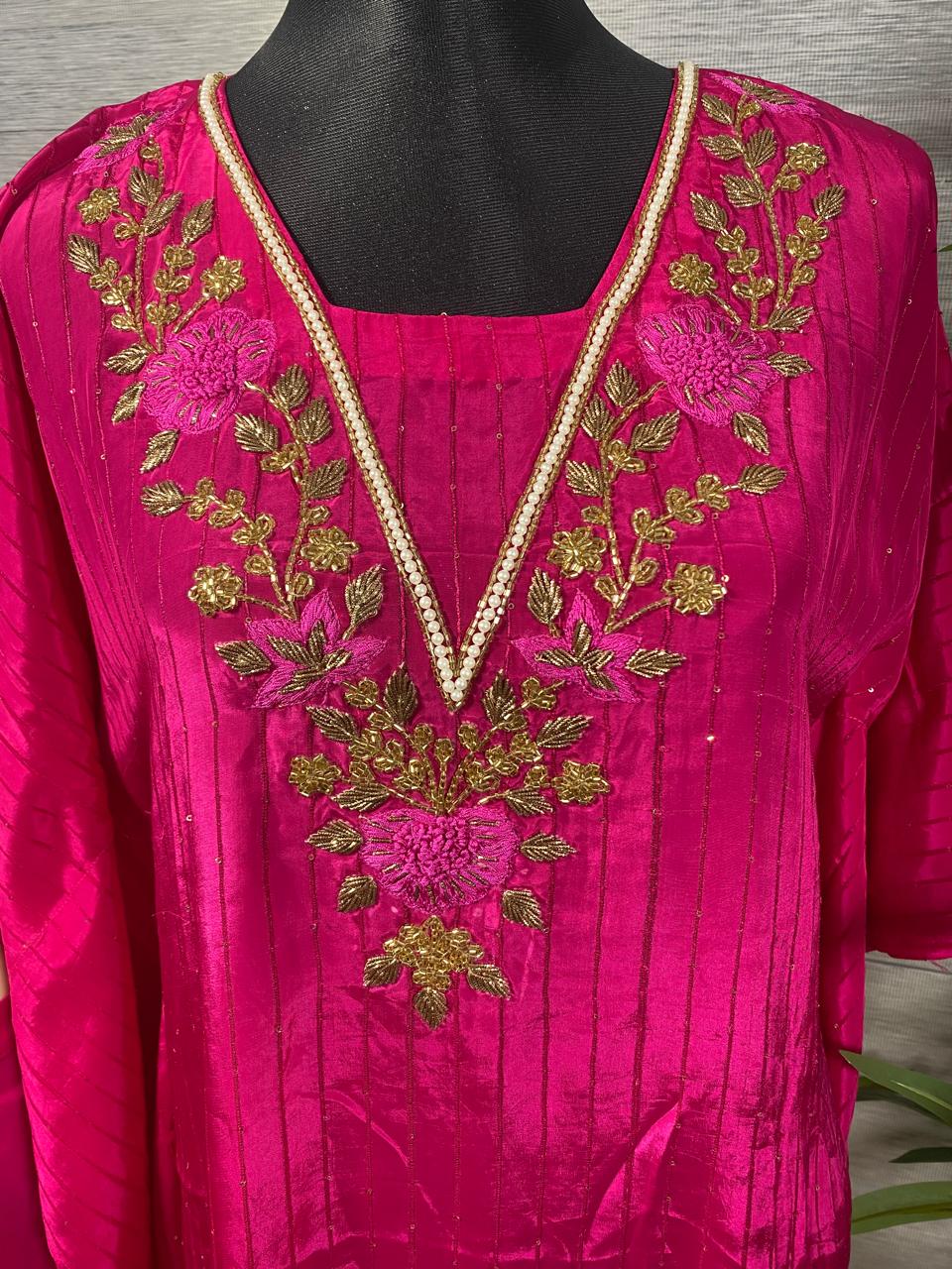 Fuchsia Silk Kaftan with Gold Floral Embroidery - Image 2