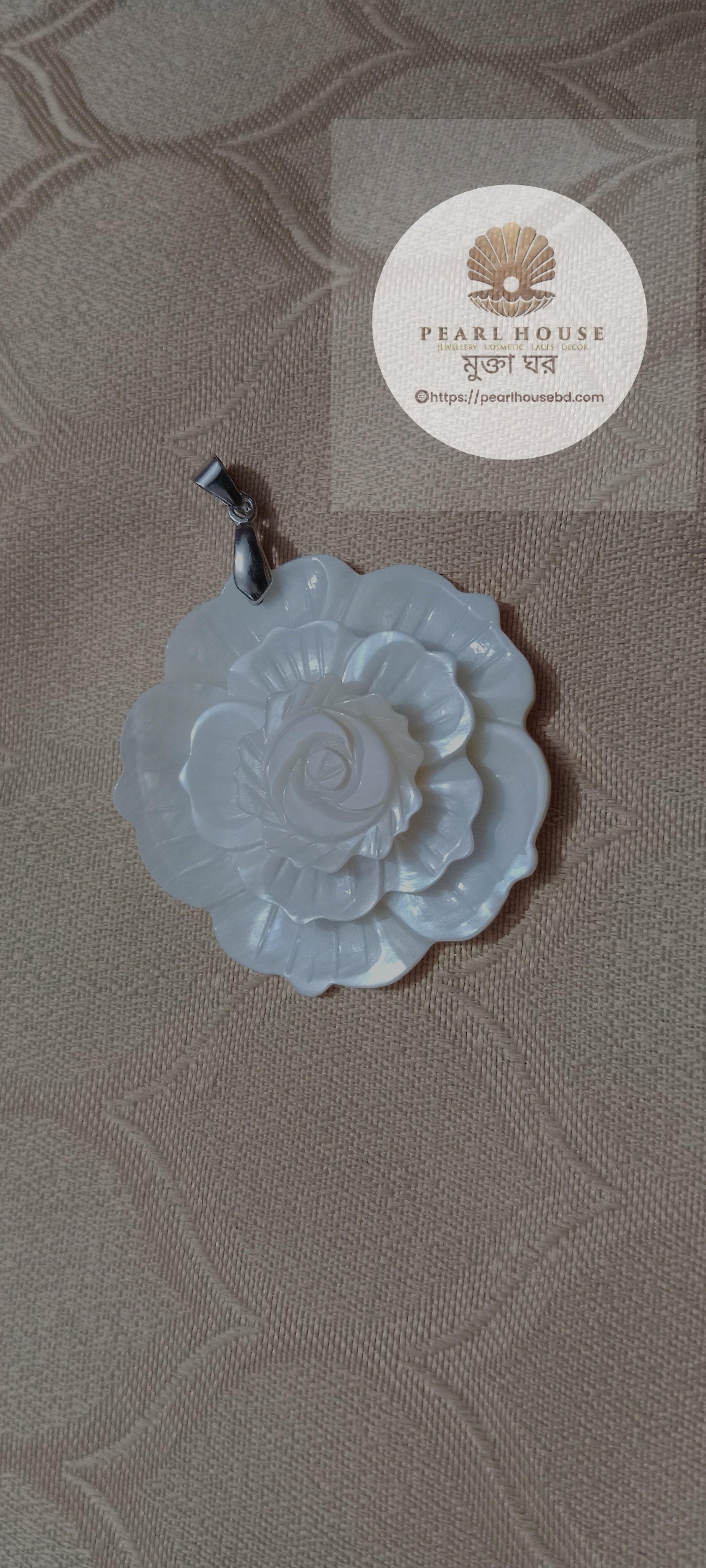 Locket_img_0