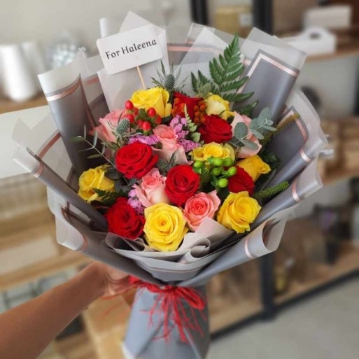 Mix Rose flowers bouquet