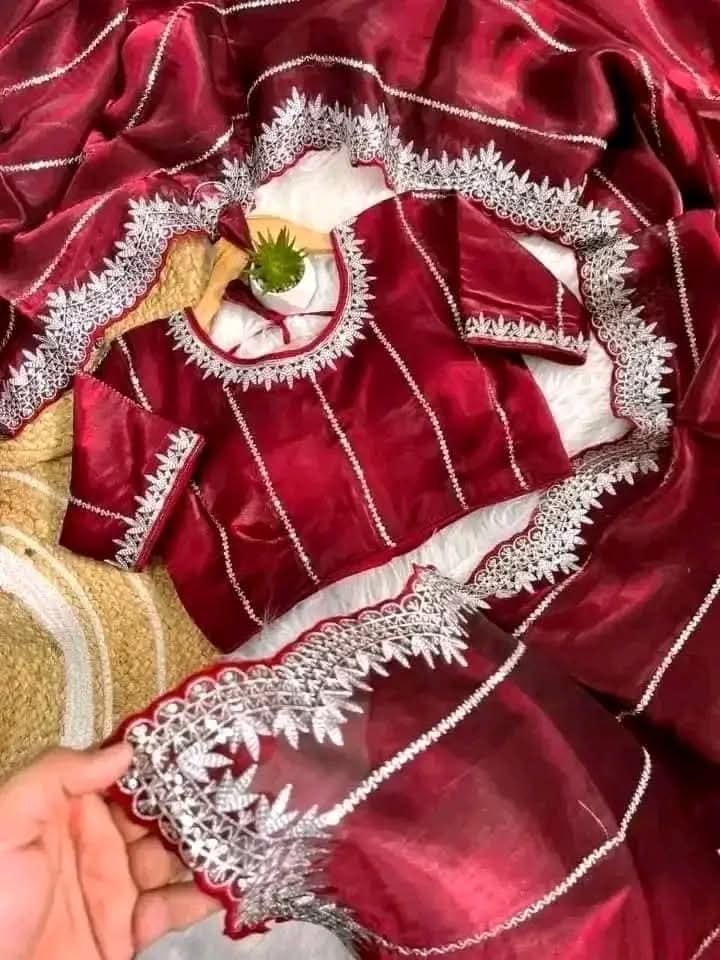 Georgette Sharee with Blouse Piece_img_0
