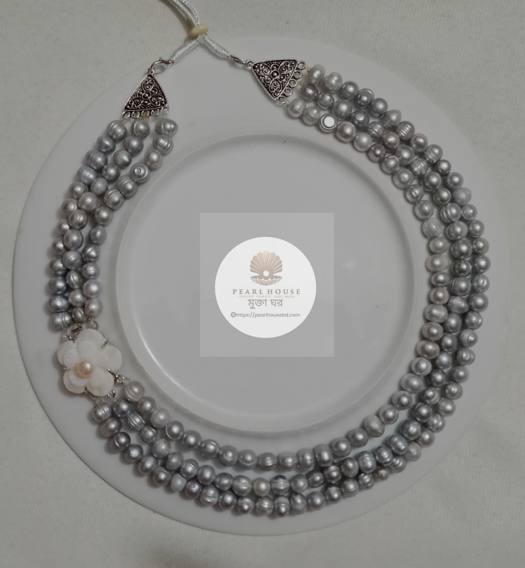Exclusive 3 Layer Ash Pearl Necklace_img_0