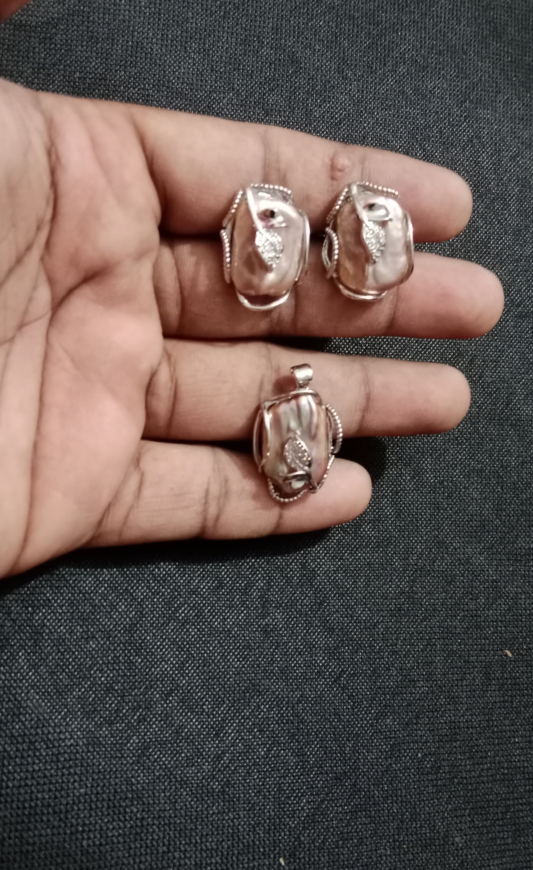 Mother Pearl Pendent set_img_3