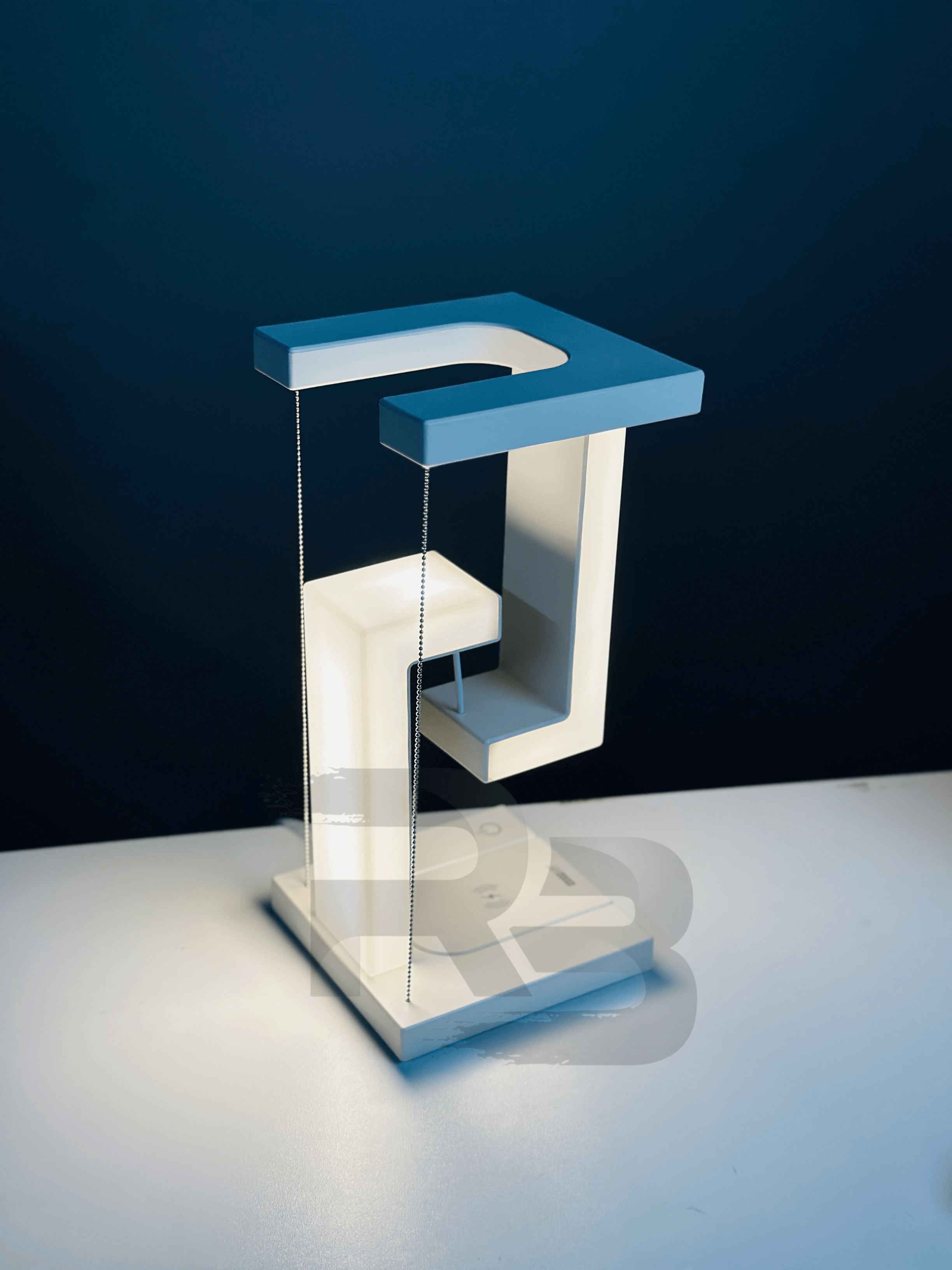 Anti-Gravity LED Desk Lamp with Wireless Charger_img_1