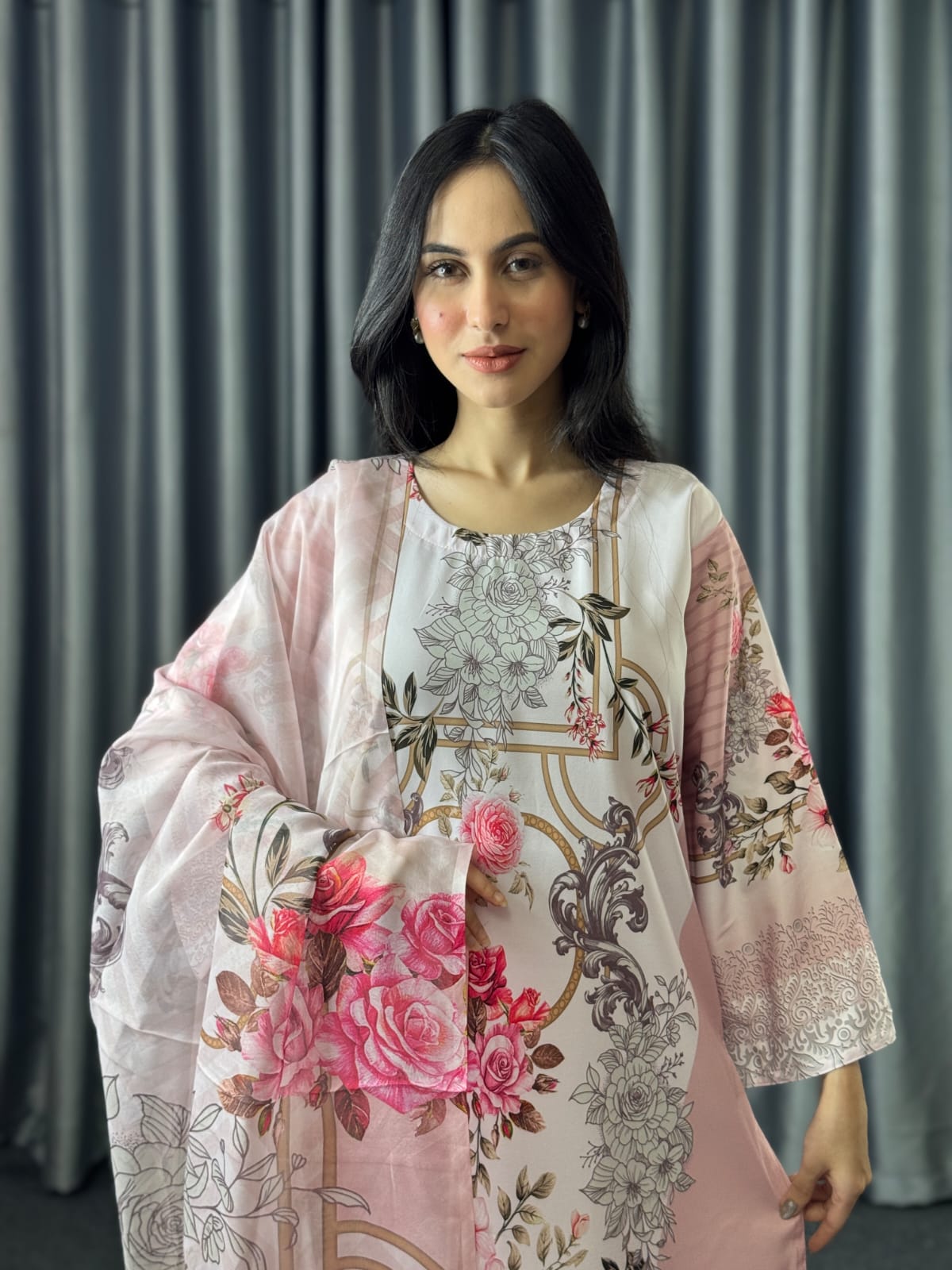 The Rosewater Luxe Set image 2