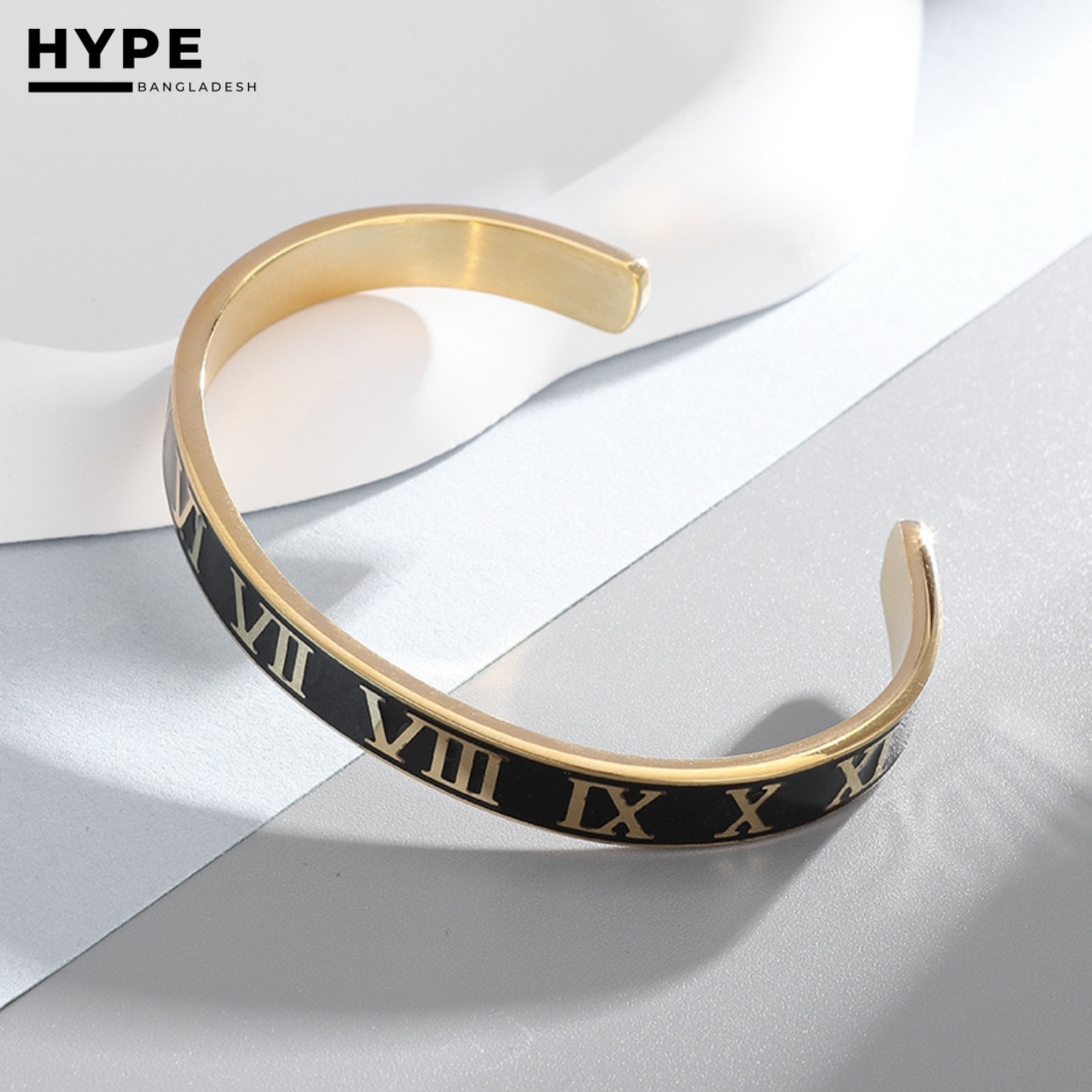 Roman Cuff bracelet