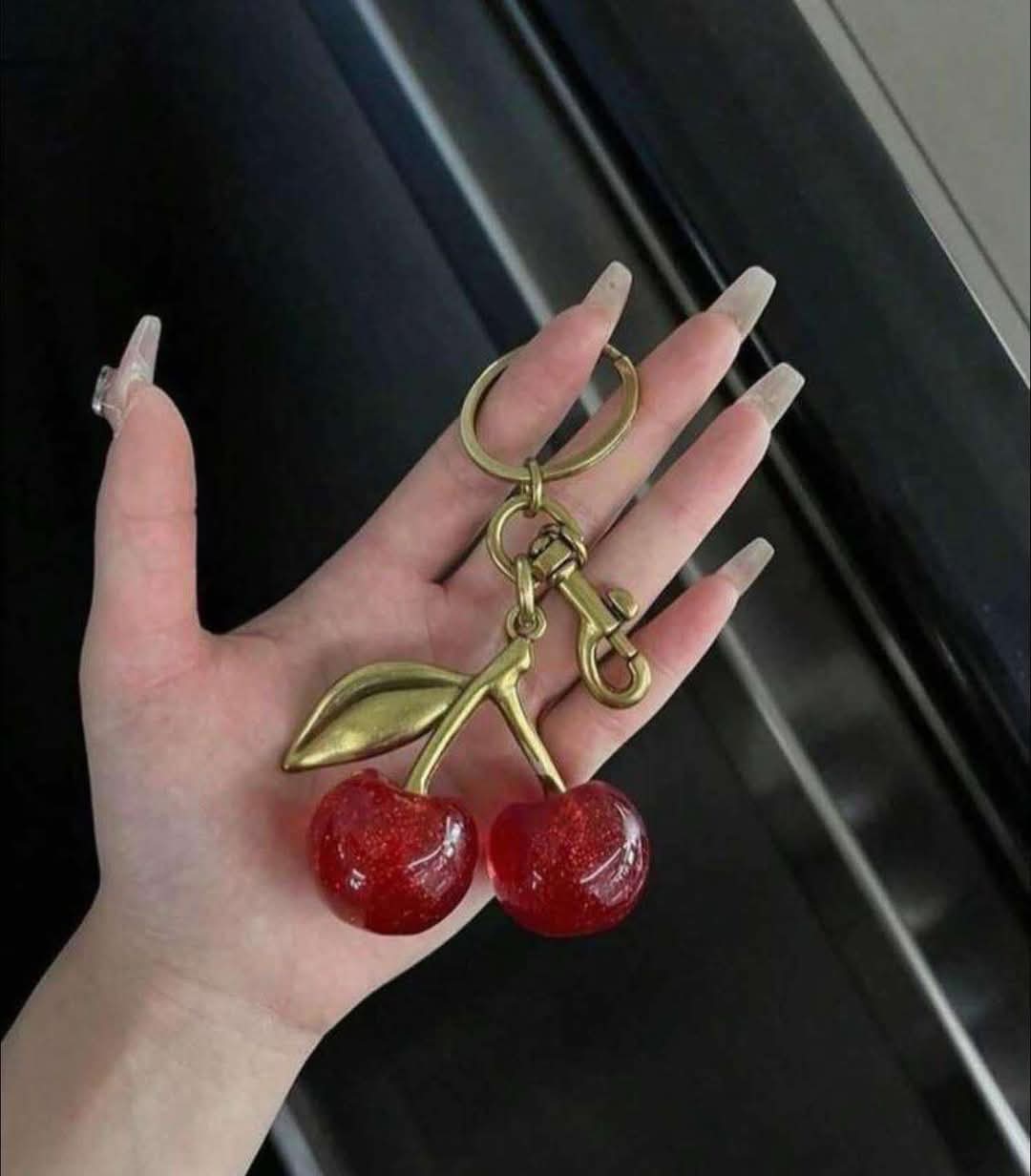 Cherry charms 🍒 big size