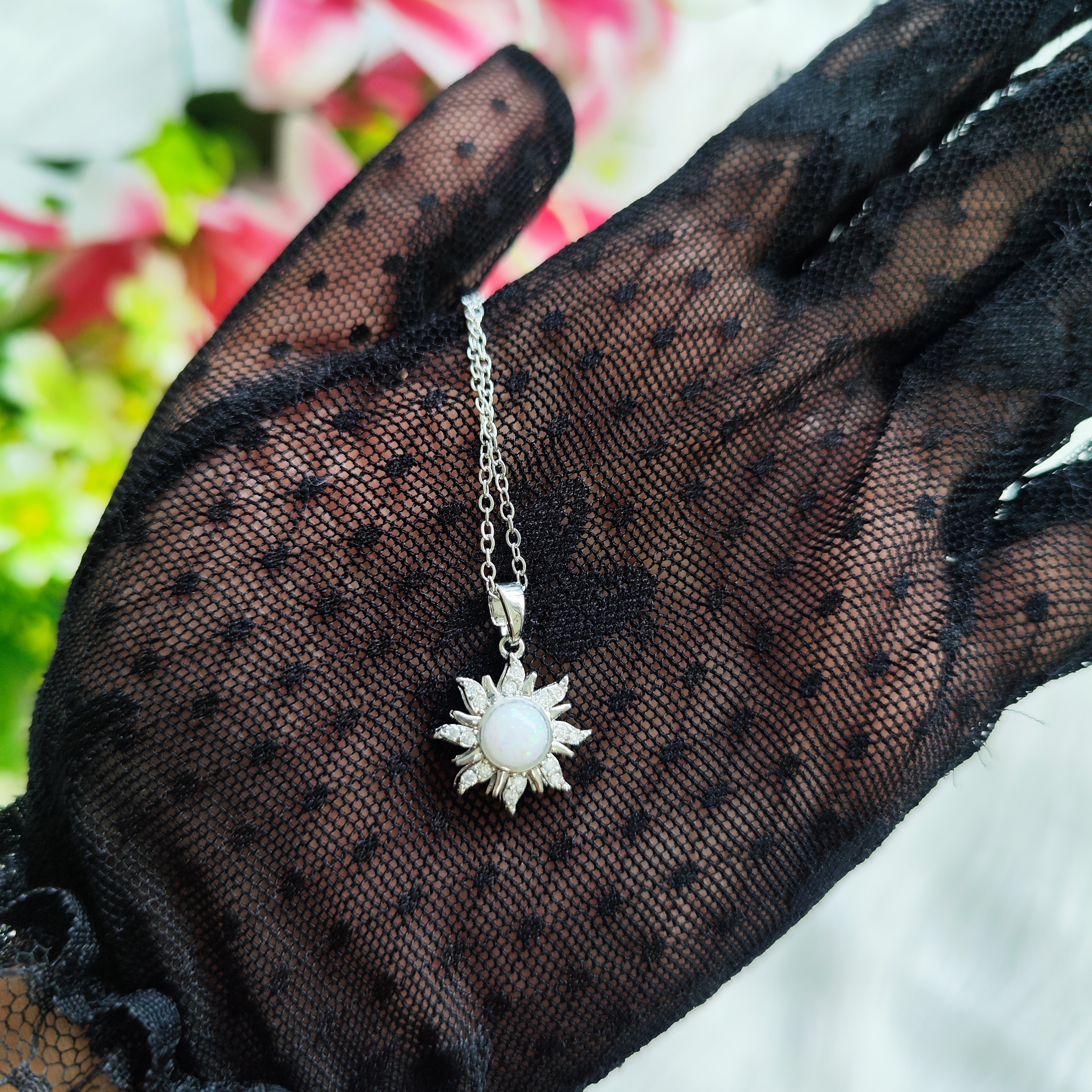 Rapunzel Sun locket ☀️_img_5