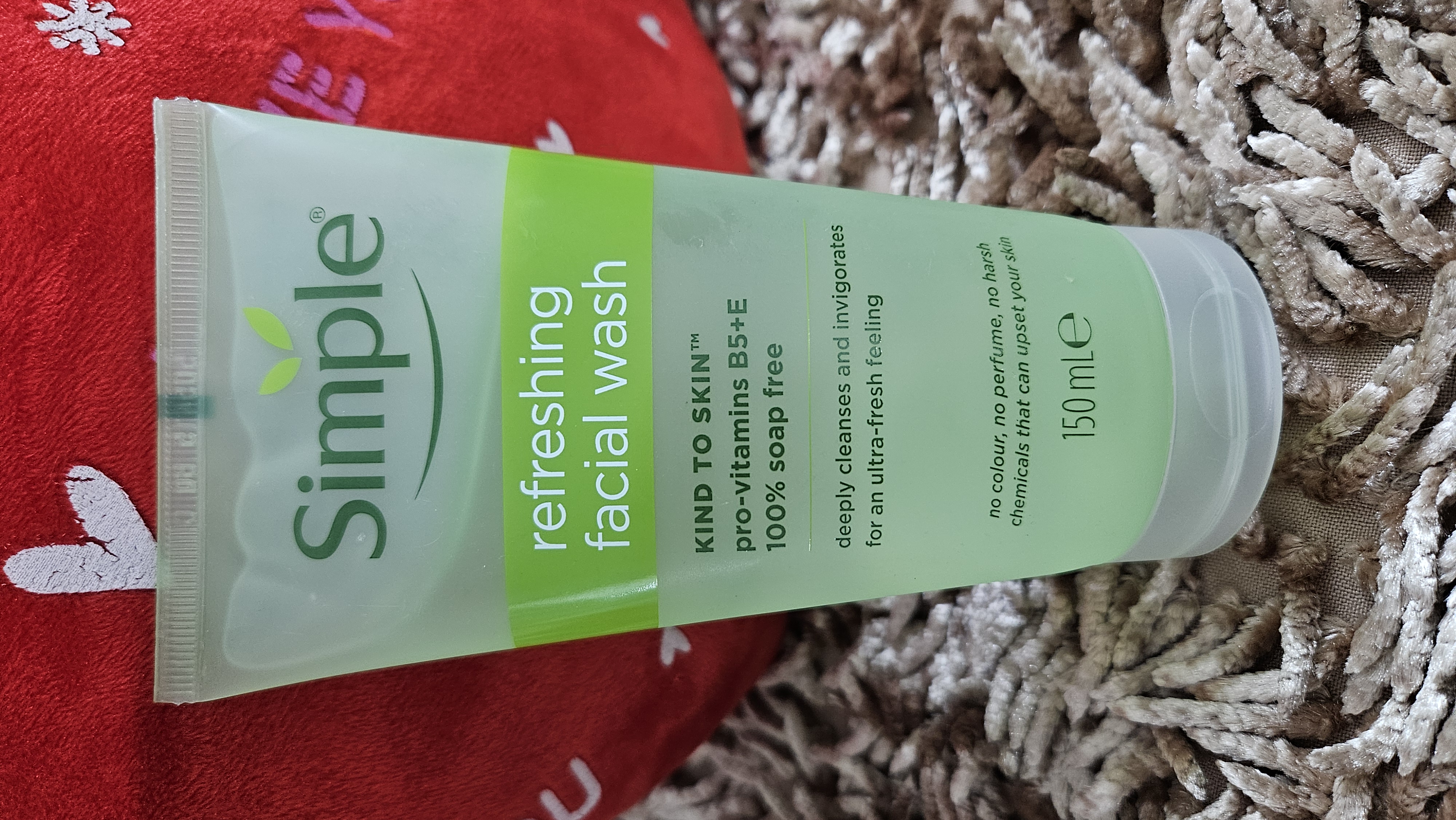 Simple Refreshing Facial Wash -150ml
