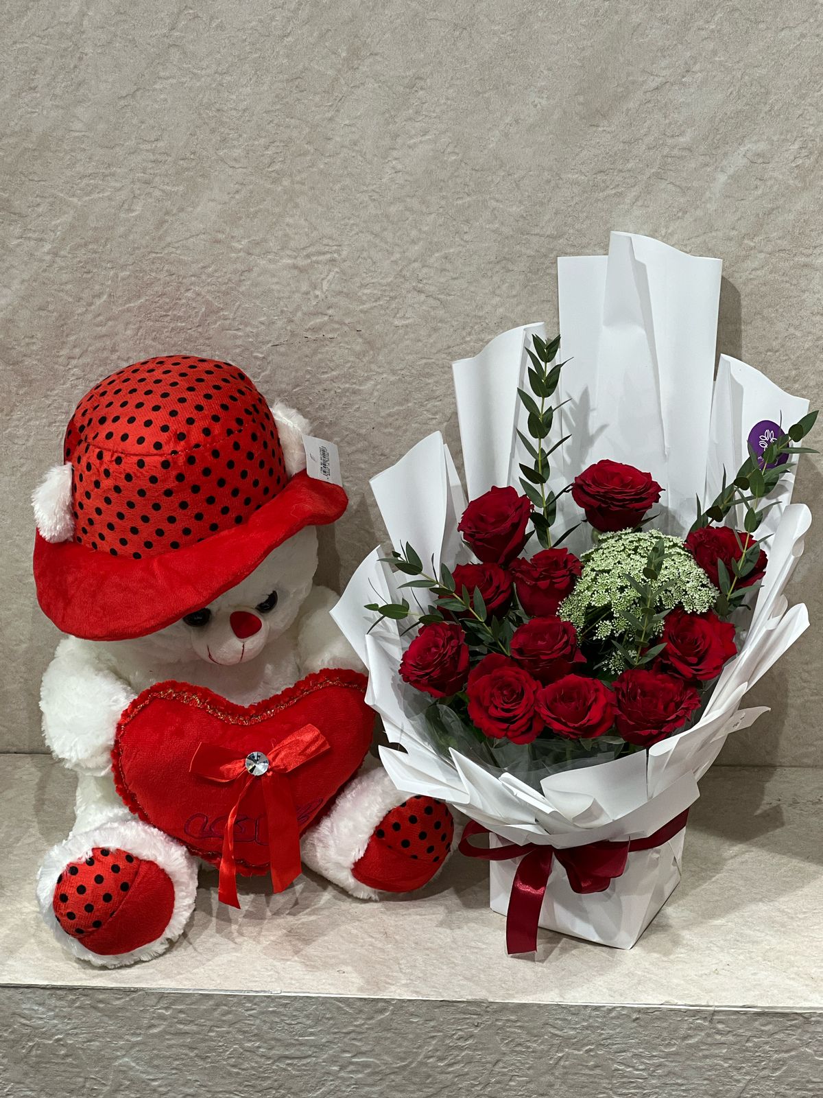 Teddy  with flowers bouquet
