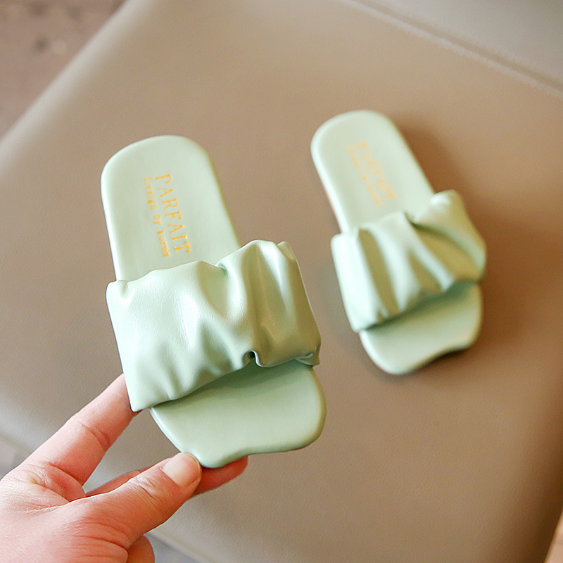 Kids Girls Summer Korean Slippers Stylish Beach Sandals (3 years to 8 years)_img_1