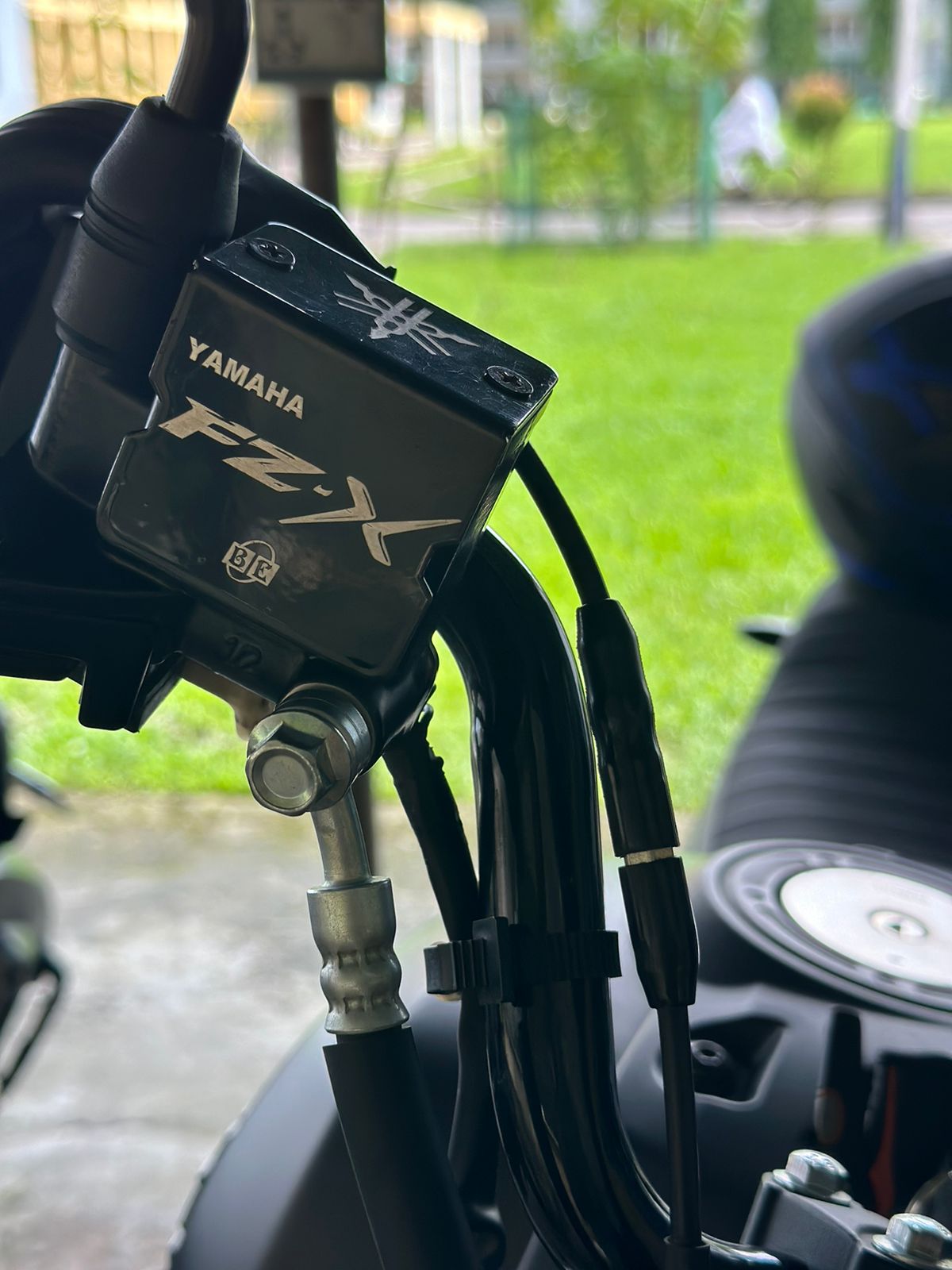 Front Master Cylinder Cover Yamaha FZ-X_img_3