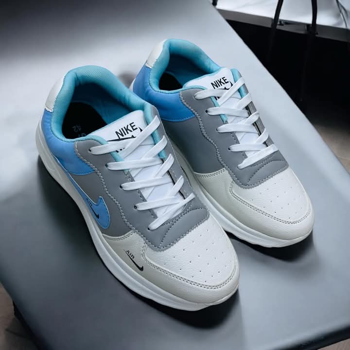 Premium Fashionable Sneakers (ADS-32)_img_5