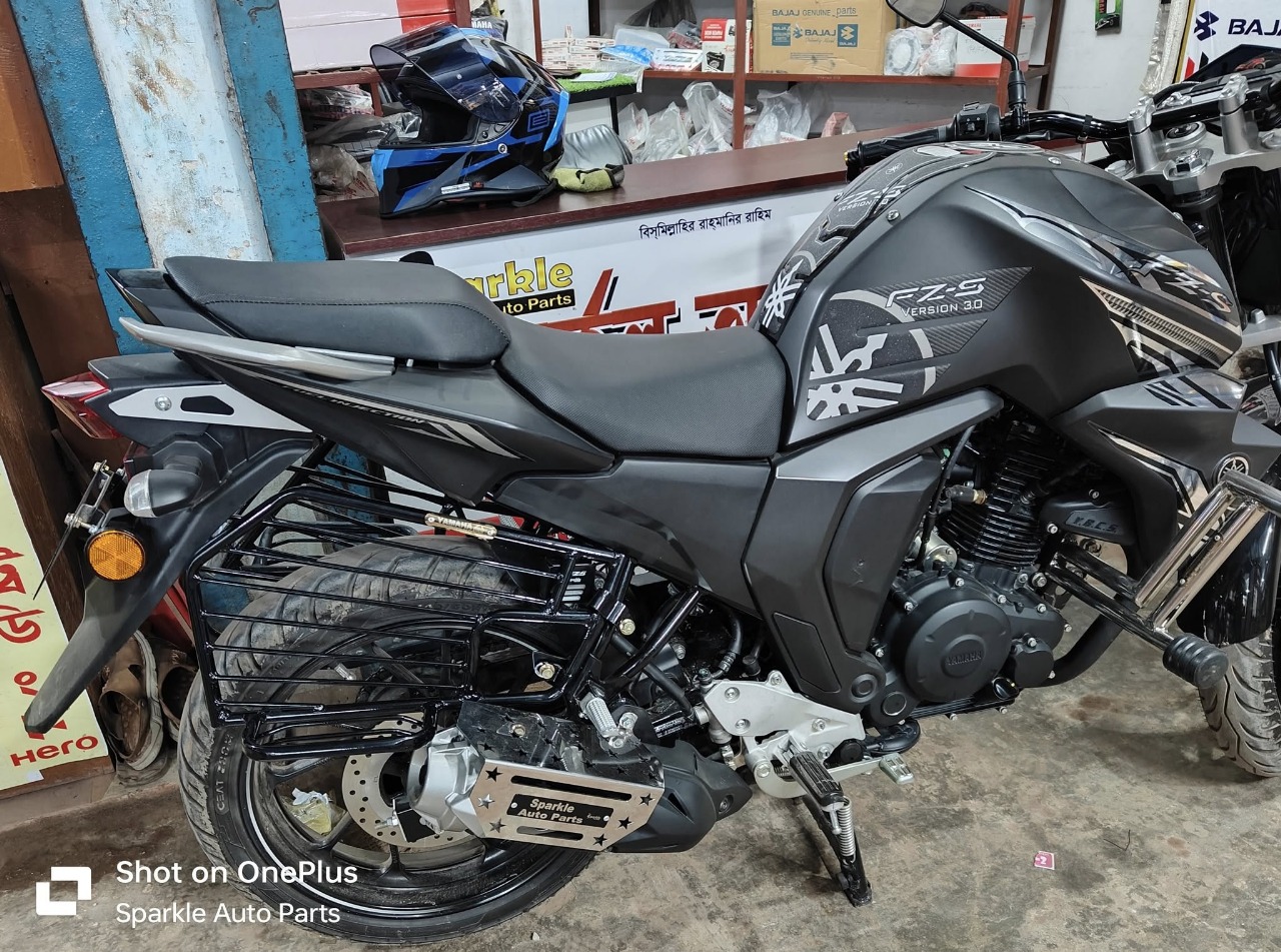 Premium Full Sharee Gourde (Right Side)  For FZS All Model_img_1