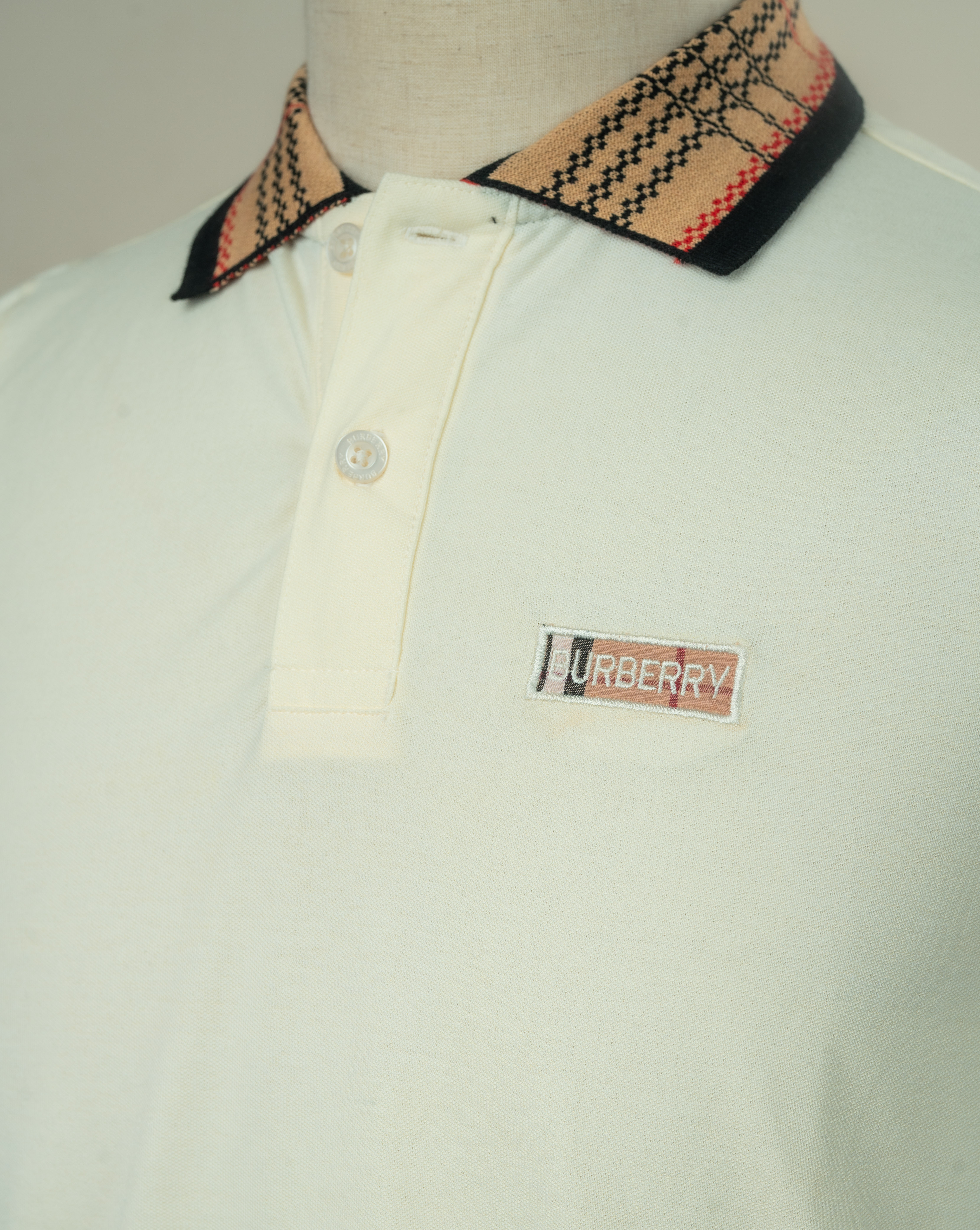 BB 12 Jaquard Collar Premium Polo Off White_img_1