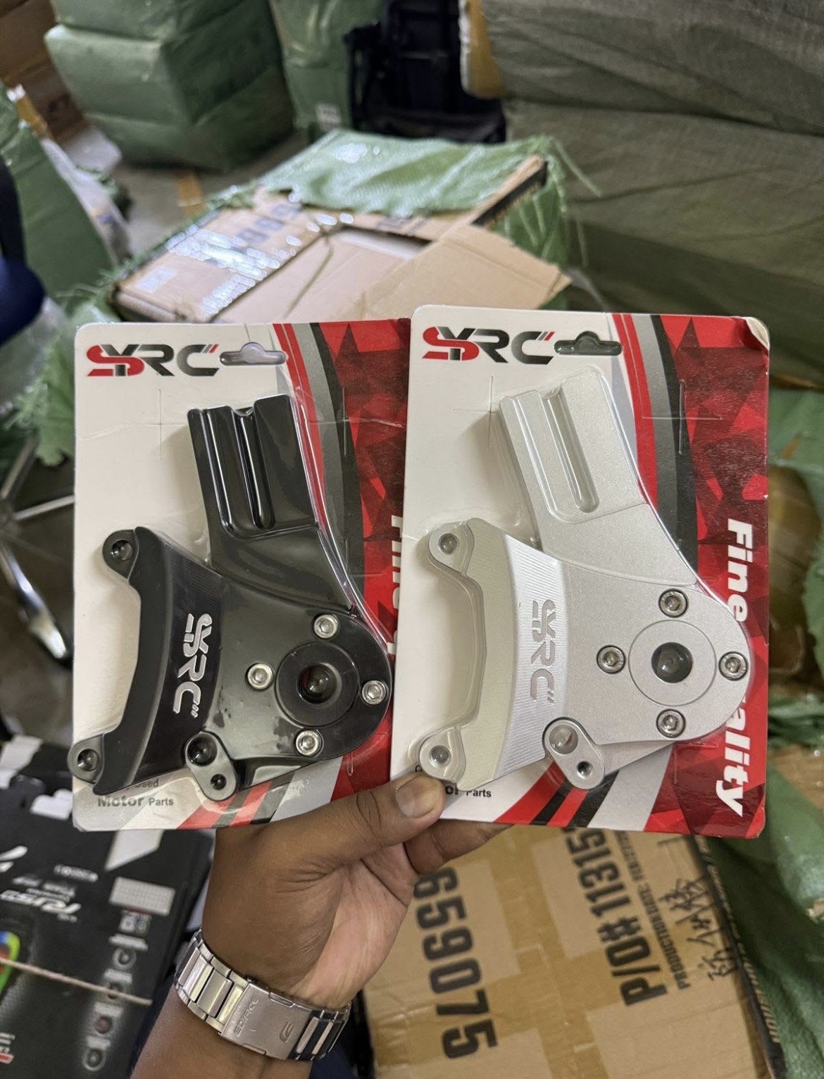 SYRC UNDER CALIPER BRAKET (GSXR)_img_0