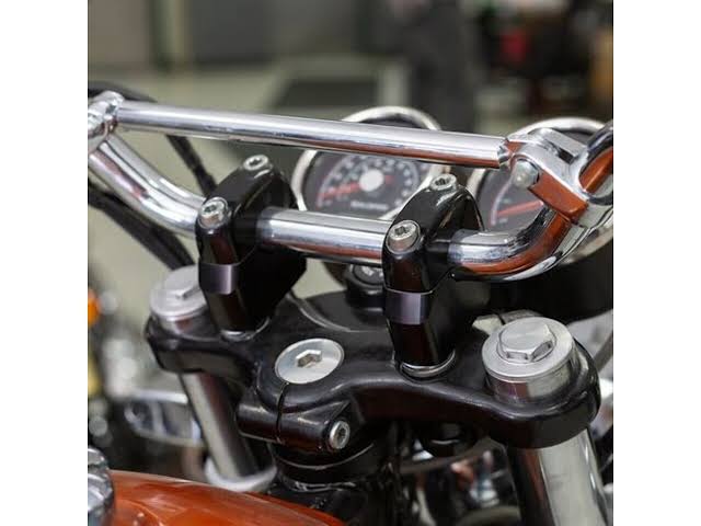 Premium Handle Upper Cover Royal Enfield Classic 350_img_1