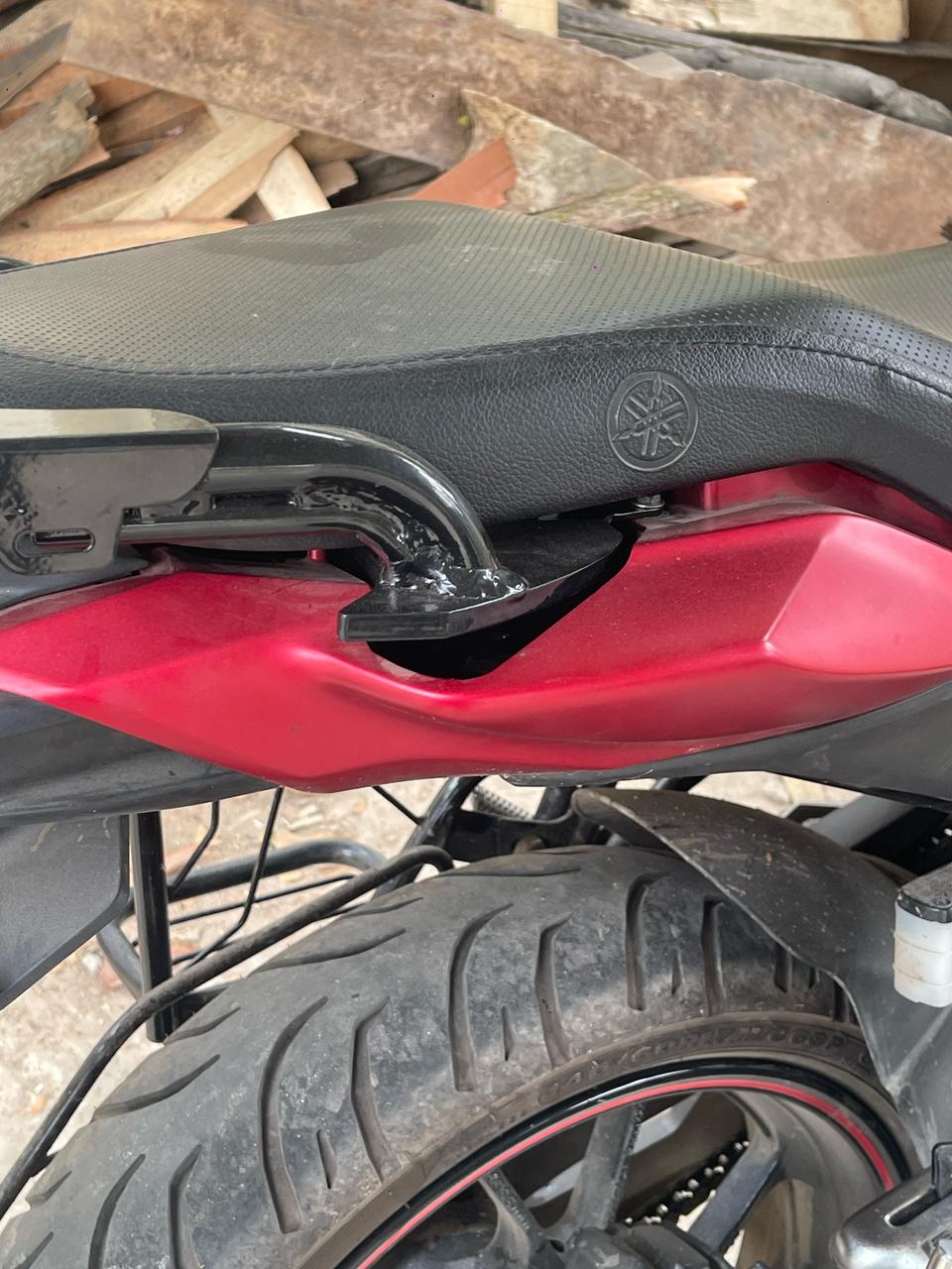 Premium Back Carrier Yamaha Fzs V3 Deluxe_img_5
