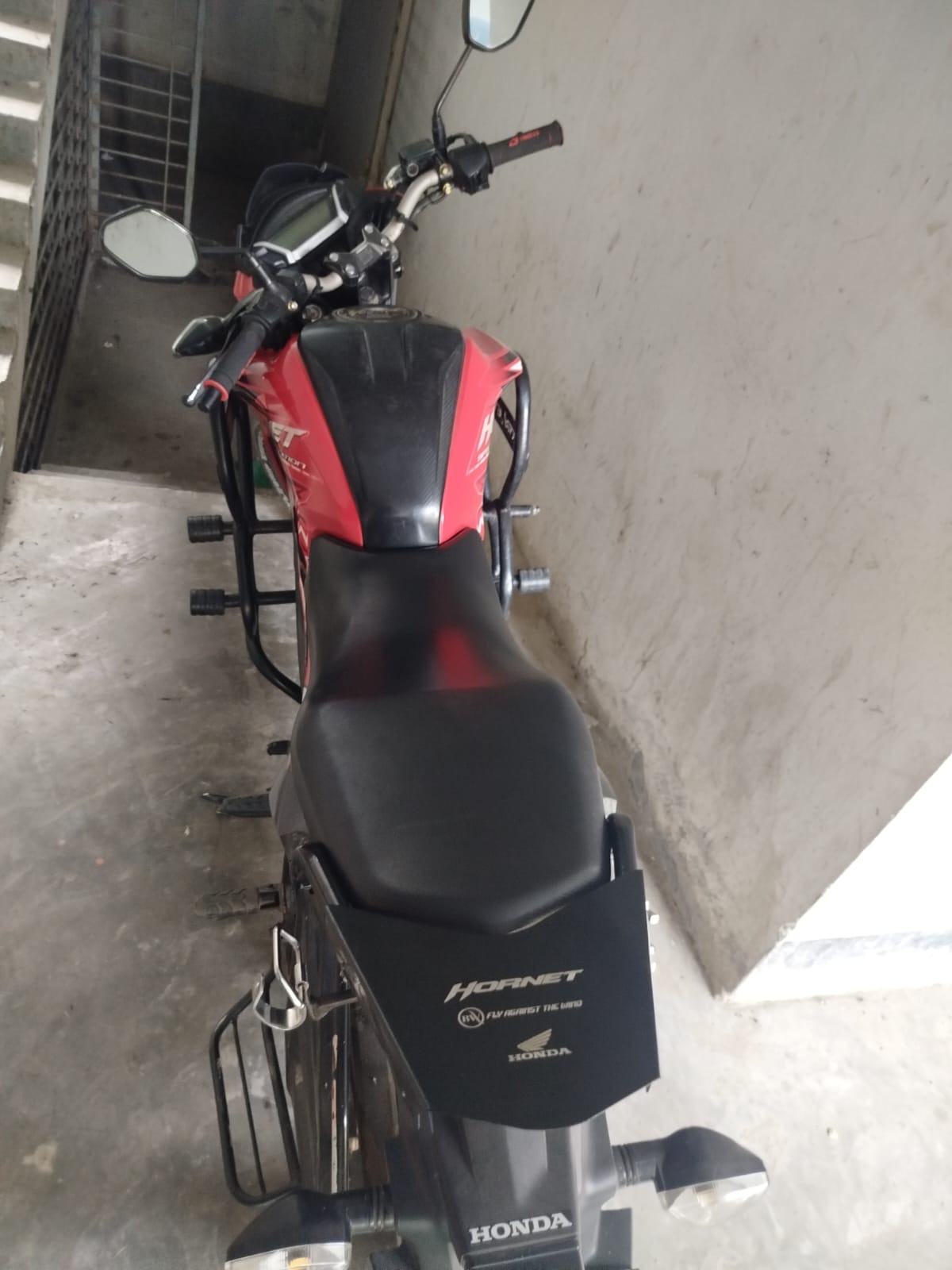 Premium Back Carrier Hornet CBS & Special Edition Bike_img_5