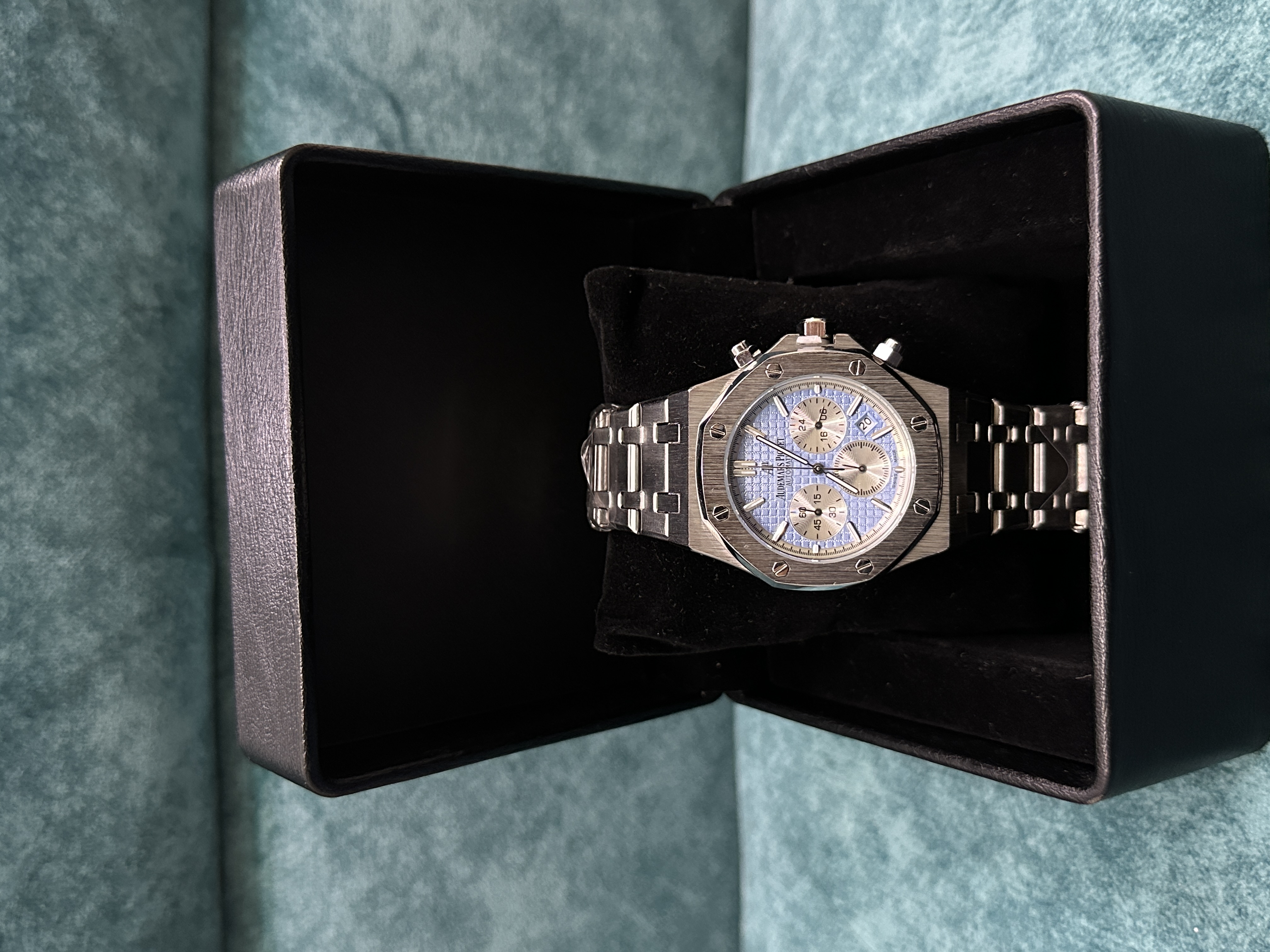 Audemars Piguet Royal Oak Chronograph Silver - Sky Blue Dial_img_4