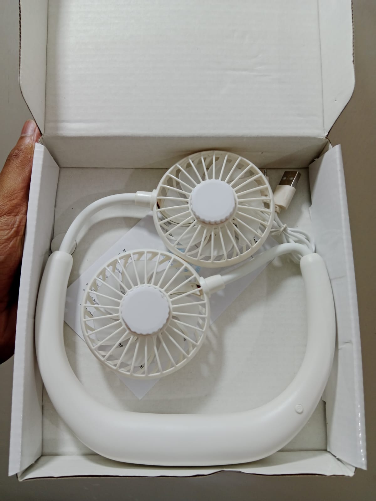 Portable Neck Fans Mini Cooling Fans Rechargeable Fans 360 Degree Free Rotation for Traveling, Sport_img_2