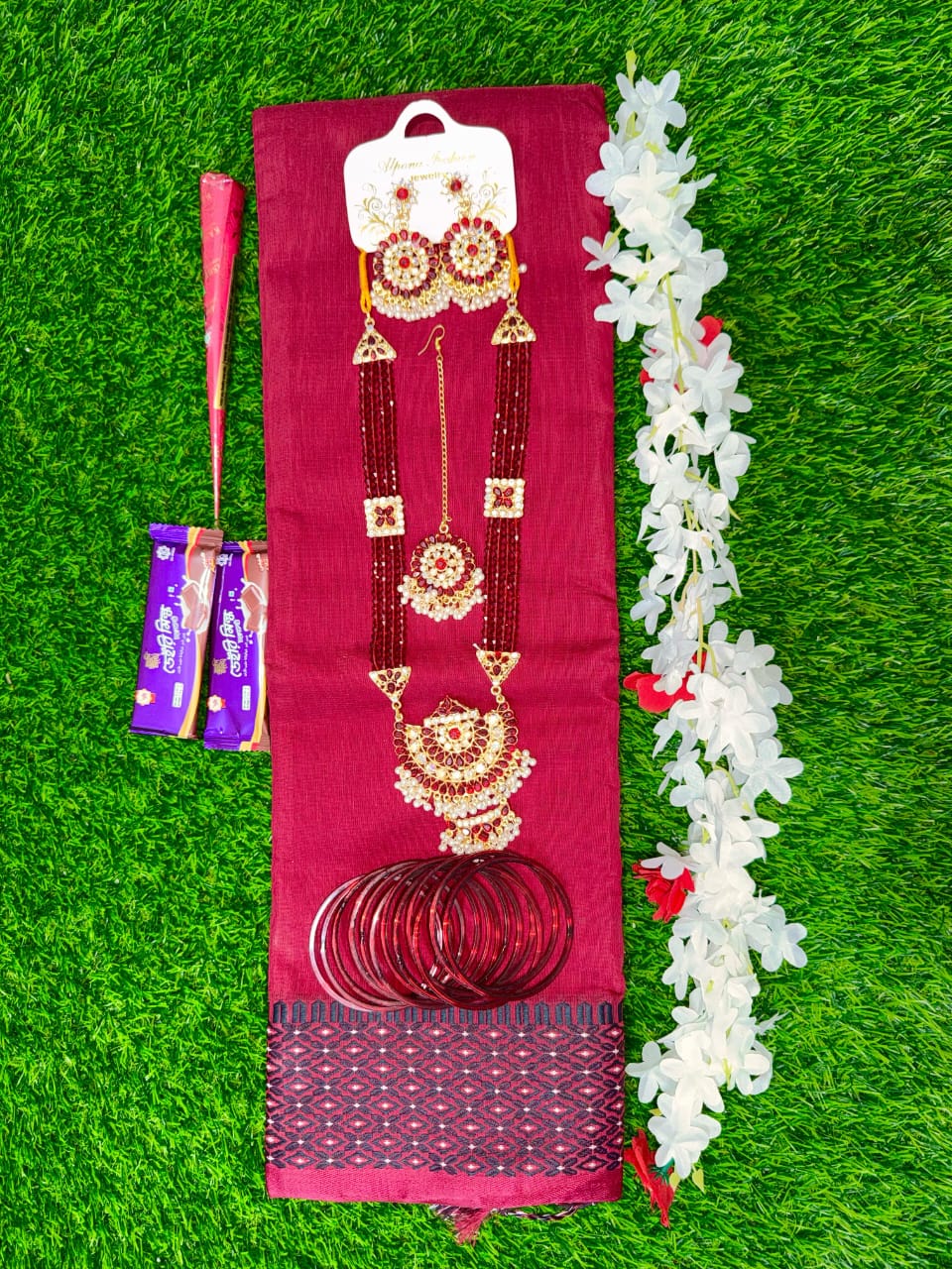 Exclusive saree gift combo_img_1