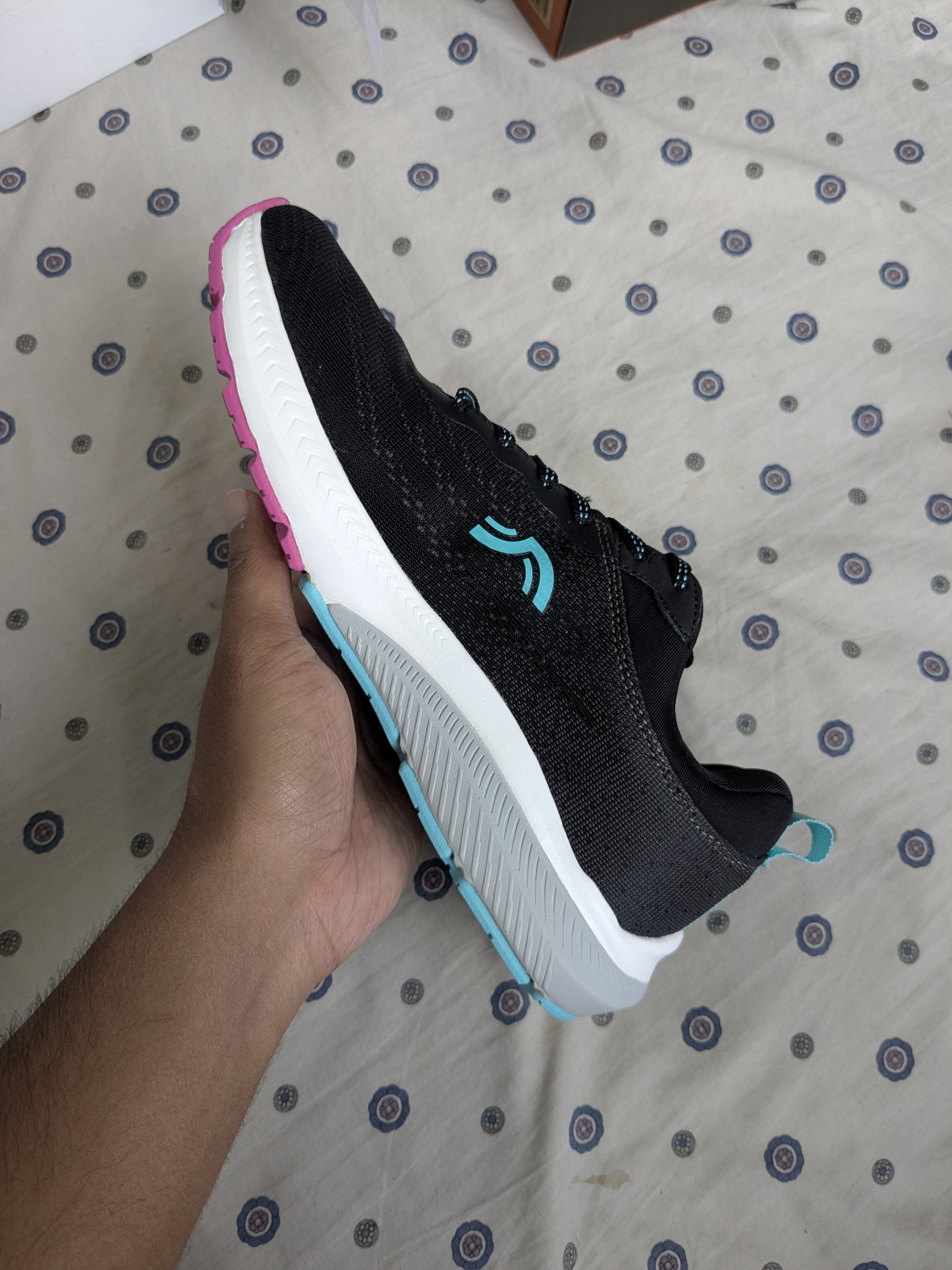 Ladies Crivit Black/Pink (size 37-41)_img_3