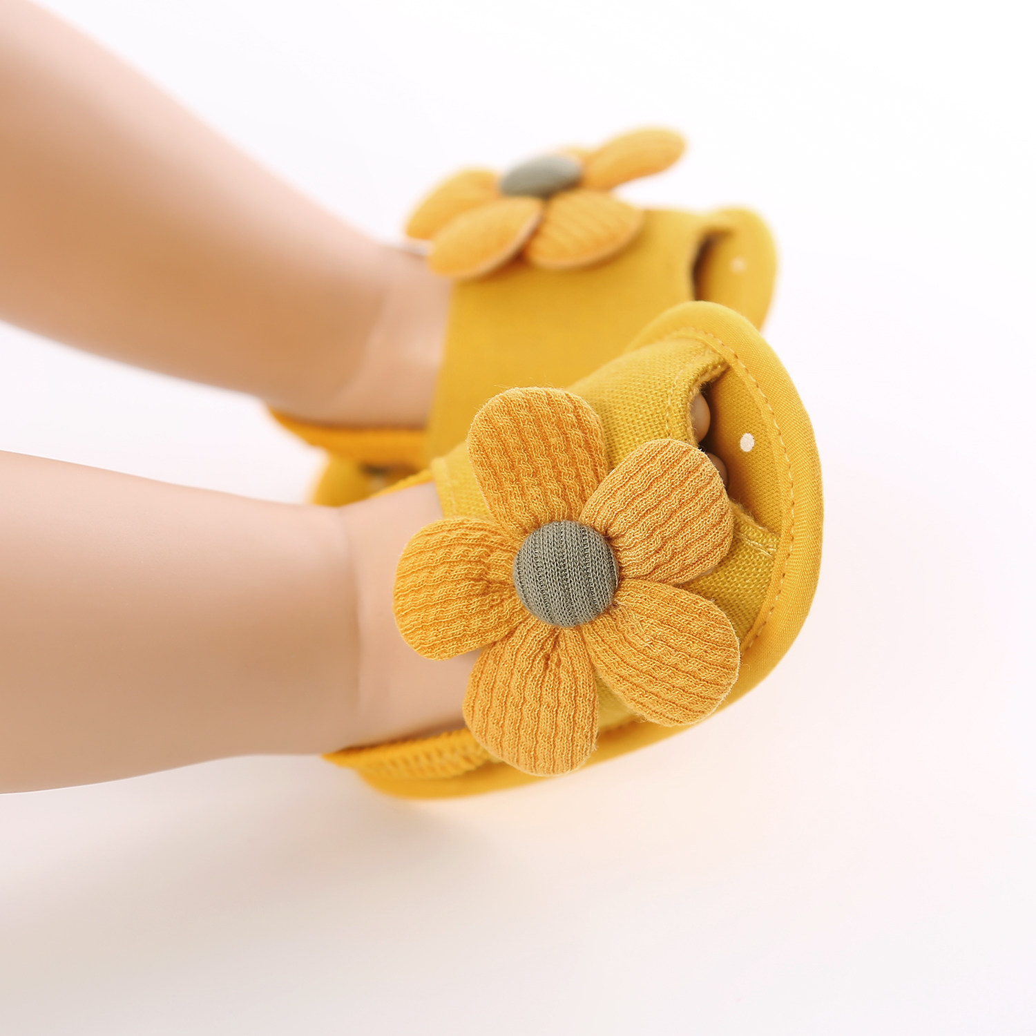 Baby Girls Fabric Non-Slip First Walkers Flat Sole Sunflower Sandals (0-15 months)_img_1