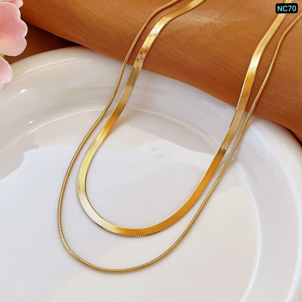 A layer thick and a layer thin 18K gold Necklace🌸(Materials: Stainless steel Color guarantee) NC70