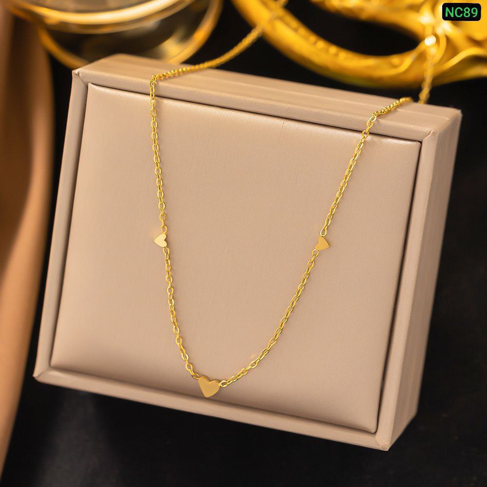 3 Mini Love 18K Gold Necklace🌸Materials : Stainless Steel Color Guarantee NC89